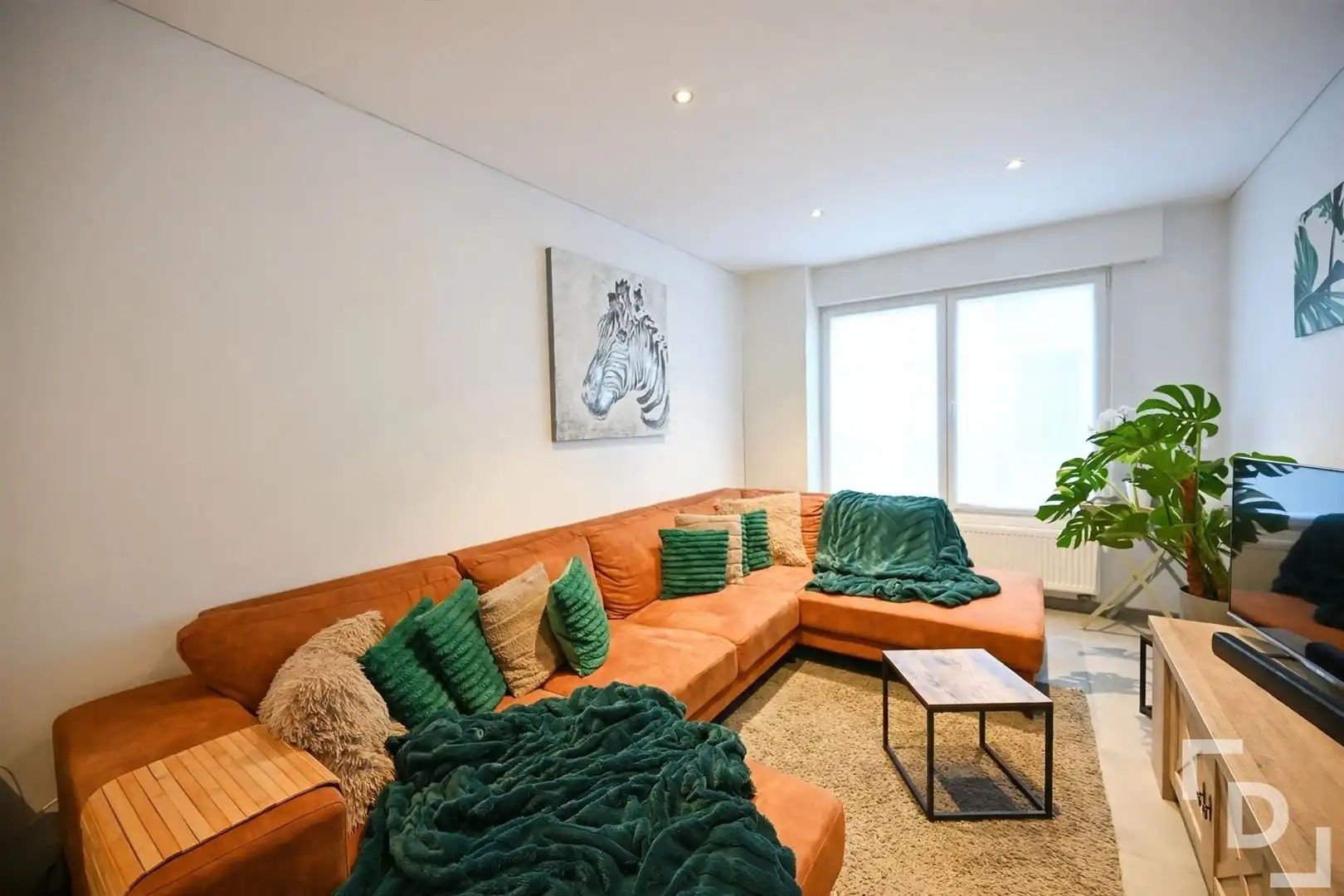 Statige woning in het hart van Ieper foto 9