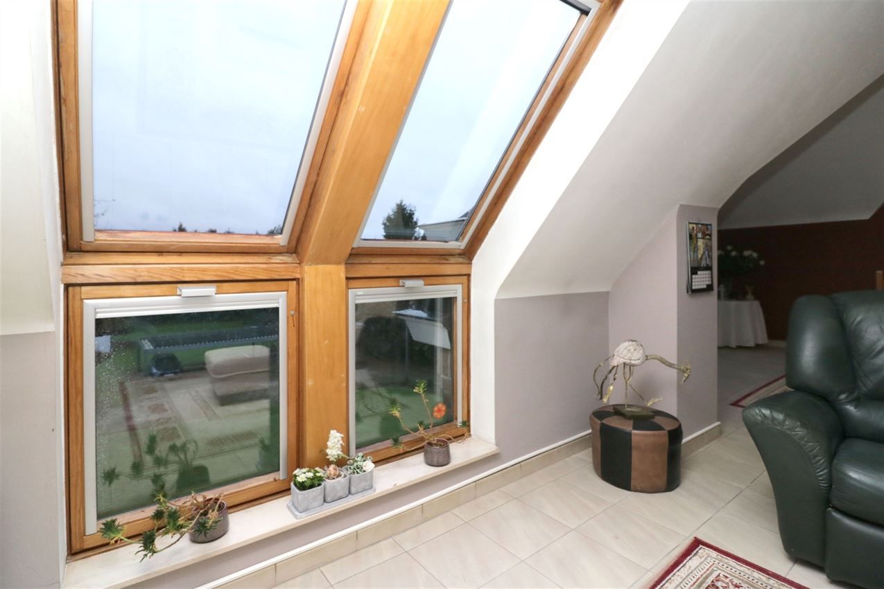 Appartement, 2 slpk, autostaanplaats in carport foto 36