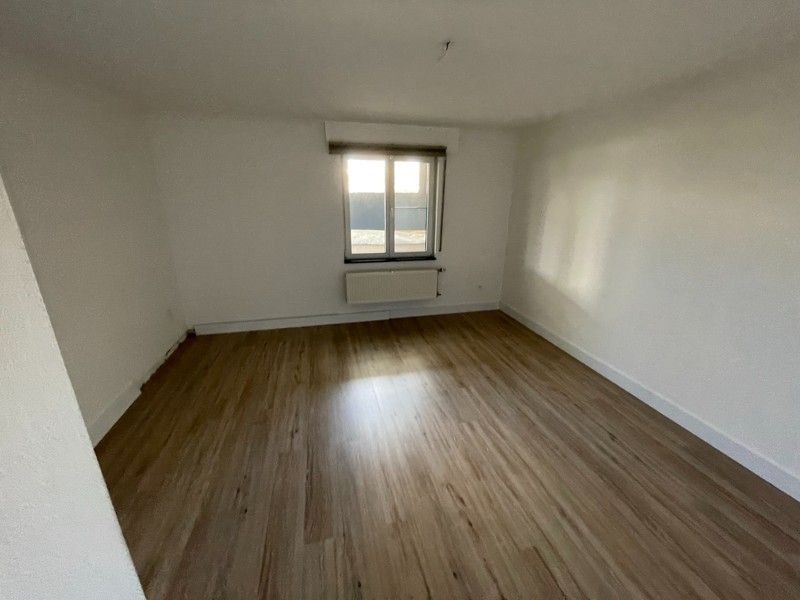 Ruim gelijkvloers appartement met centrumligging en private inkom foto 15