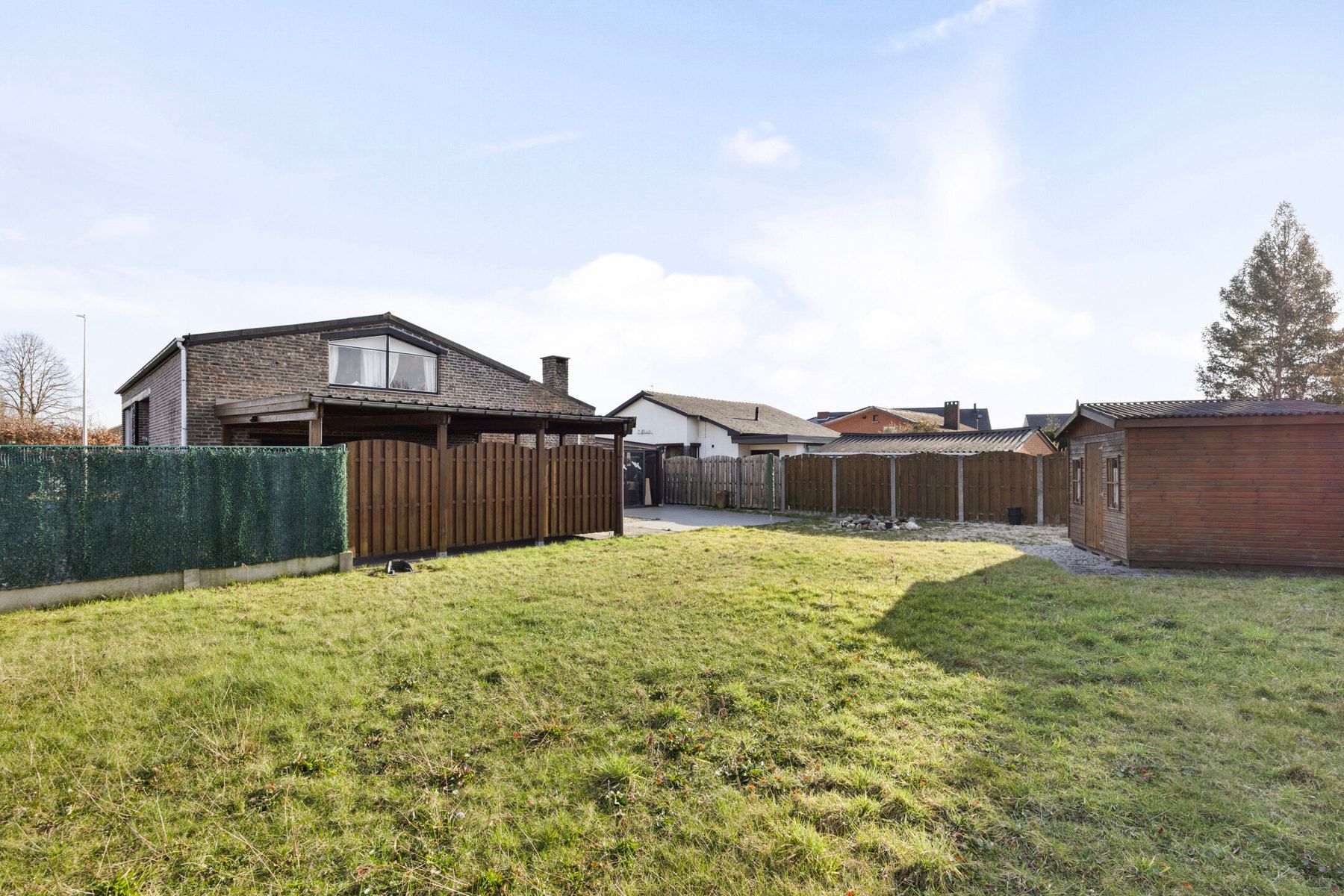 Karaktervolle woning in Houthalen-Oost met enorm potentieel! foto 34