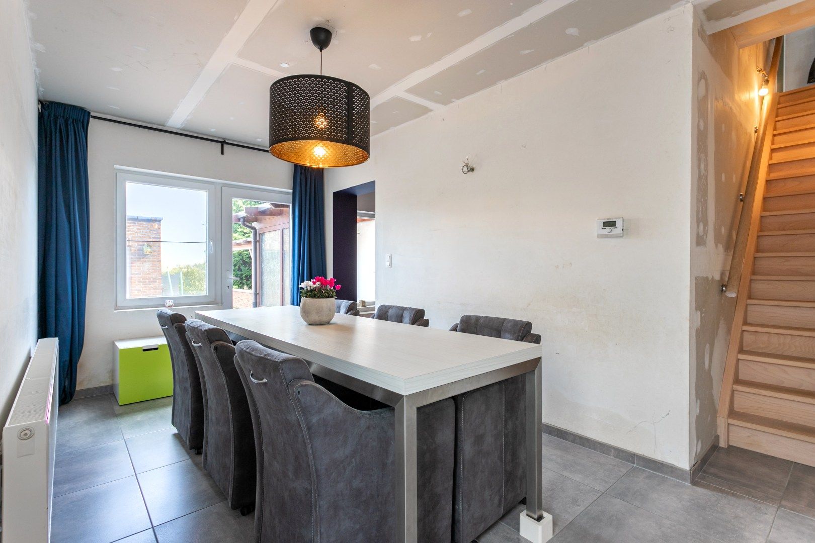 Instapklare woning met 5 slaapkamers en tuin te Lembeek foto 9