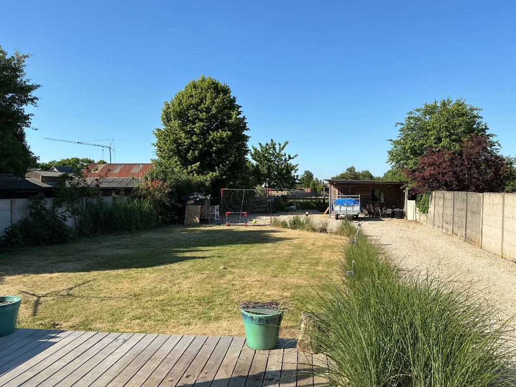 Energiezuinige woning met zonnepanelen, 3 grote slaapkamers, mooie tuin met bergplaats, zalig uitzicht foto 31