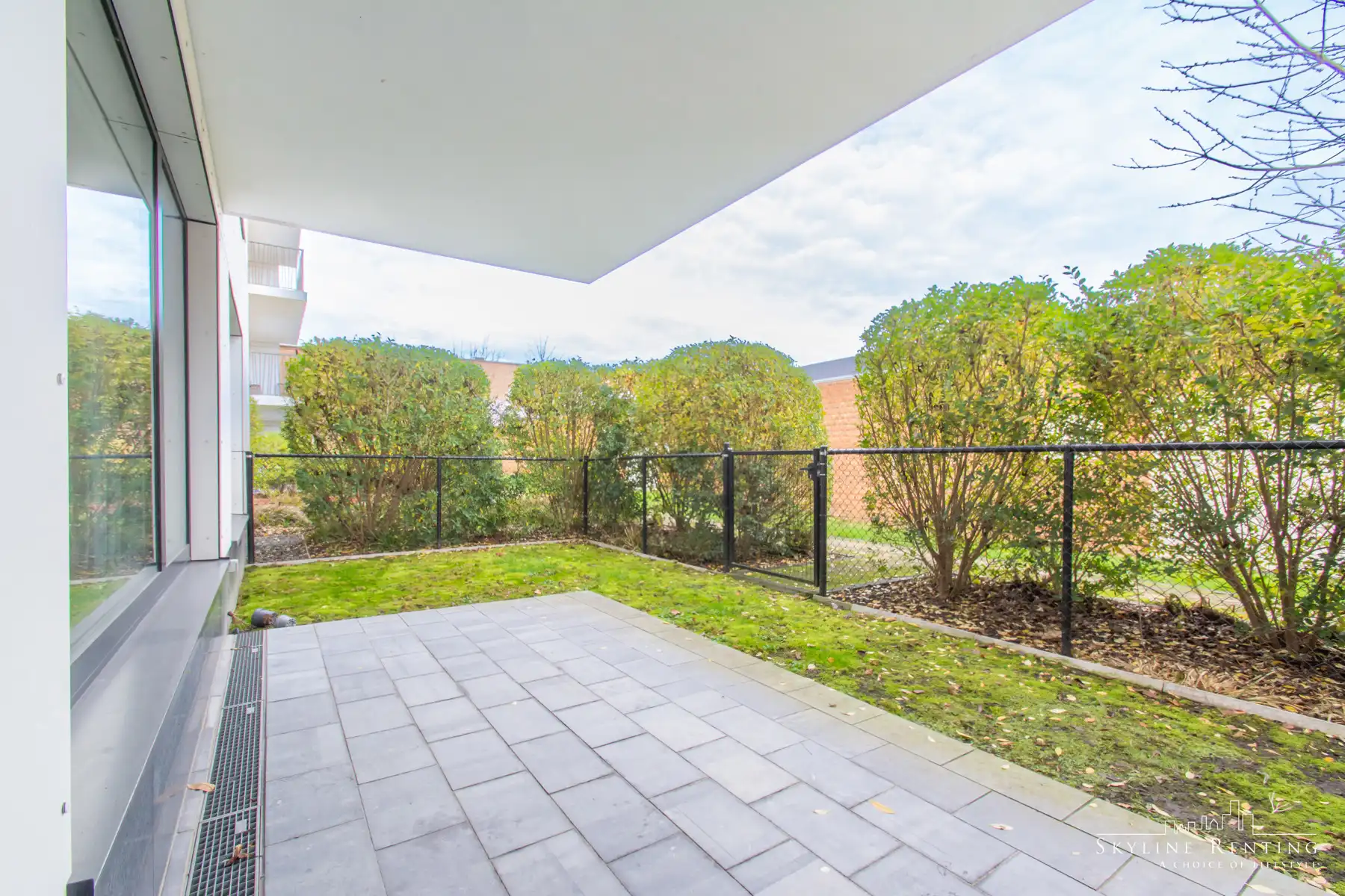 Charmant éénkamerappartement met privétuin in Evere foto 11