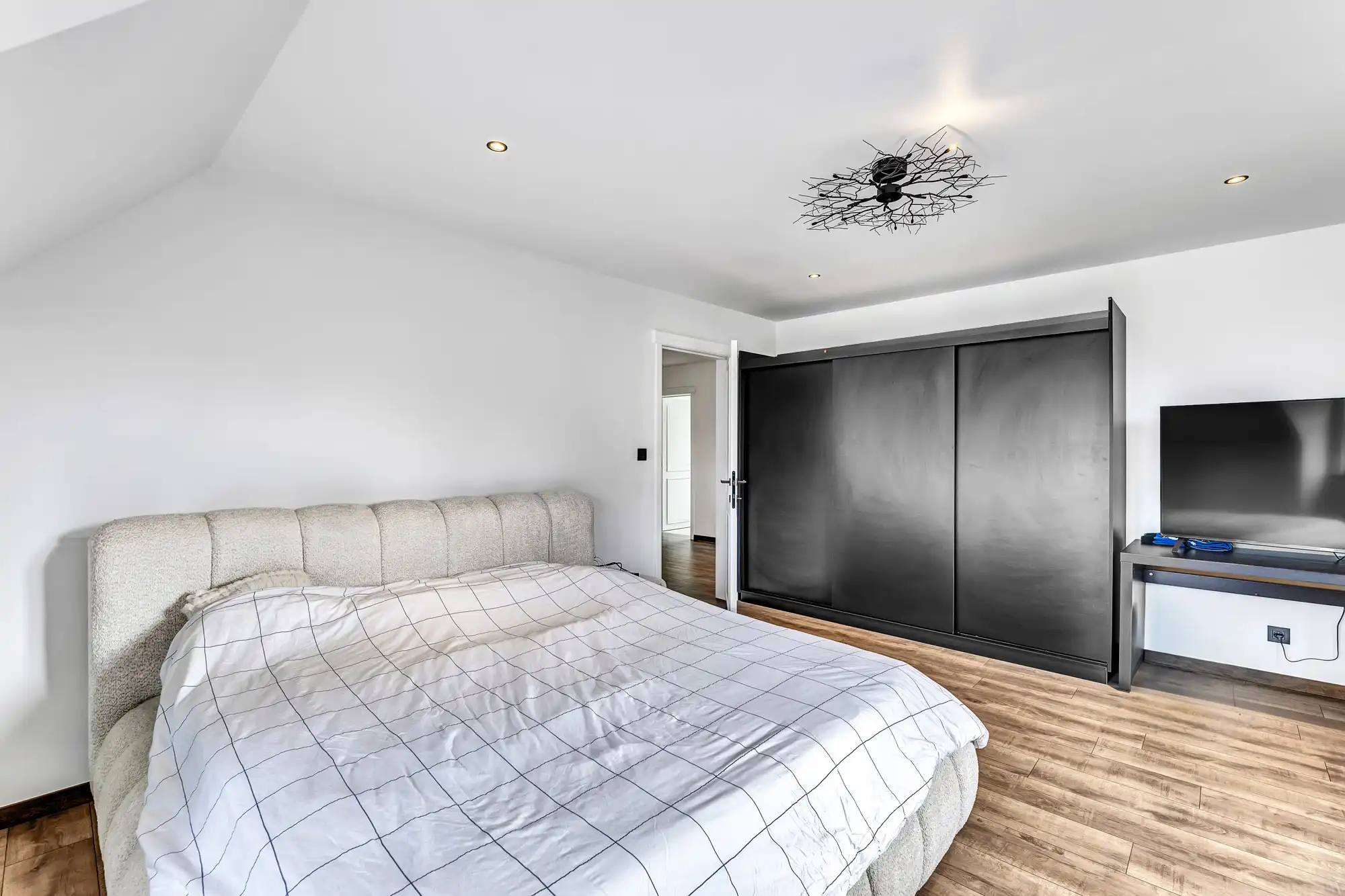 Landelijk stijlvolle villa die recent werd gerenoveerd foto 23