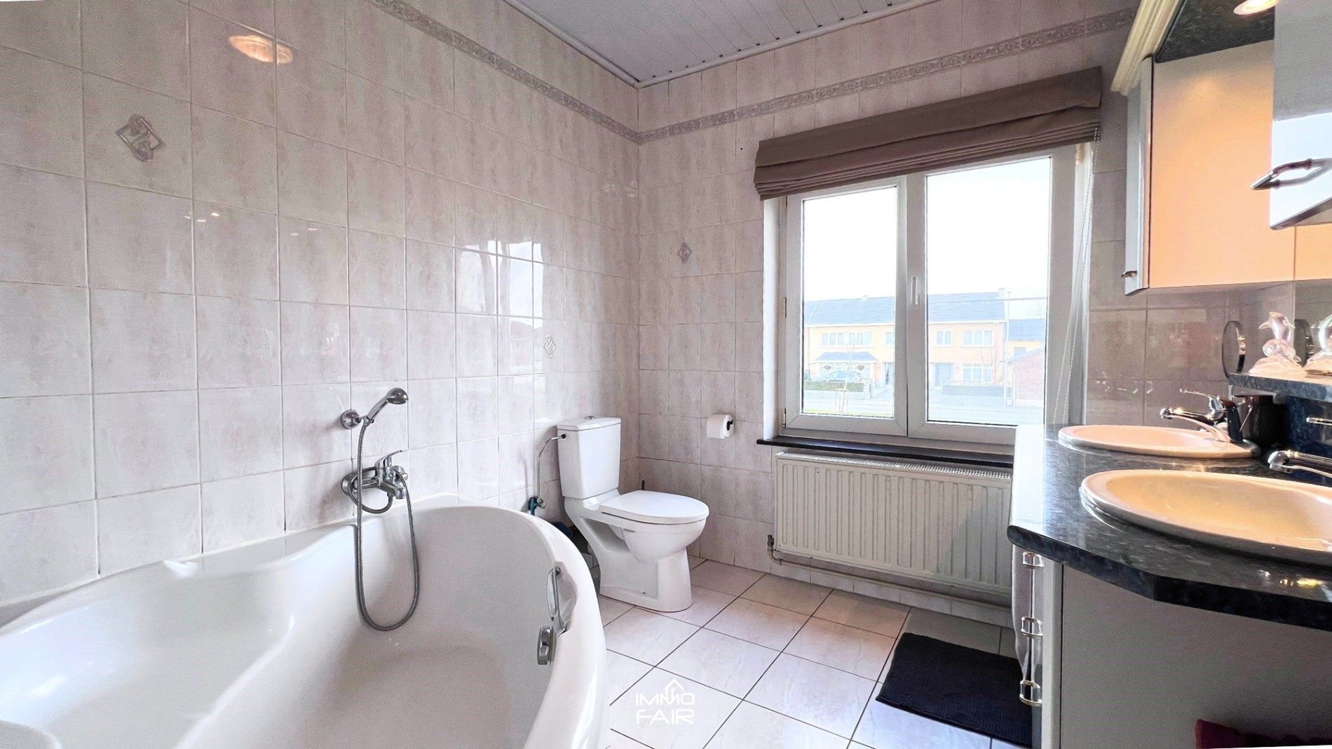 Budgetvriendelijke, instapklare woning in het geliefde Nerem! foto 9