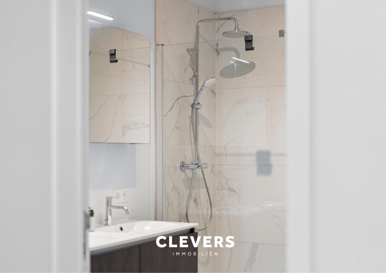 Subliem appartement met 2 slaapkamers foto 16