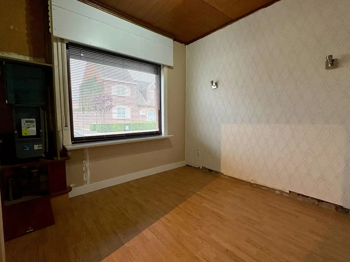 Starterswoning te koop in Heule met conforme elektriciteit foto 7