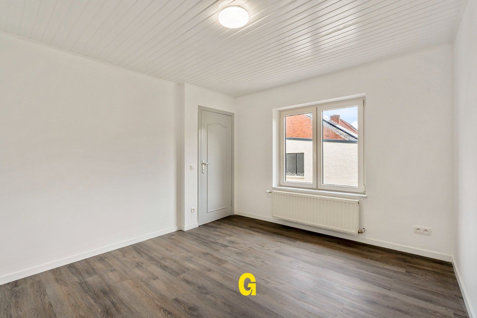 Vakkundig gerenoveerde woning met binnenkoer, tuin en bijgebouwen op 4a 62ca - EPC label B foto 17