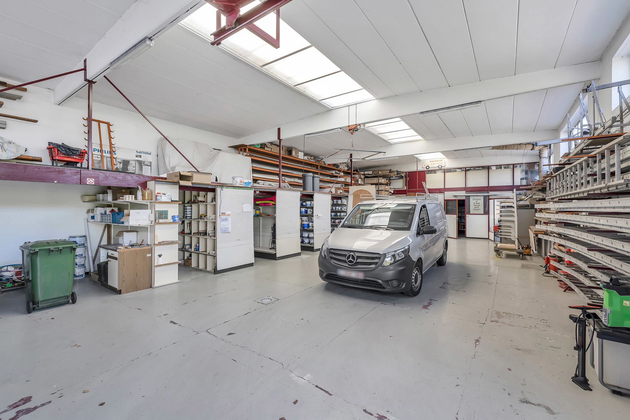 Instapklare ruime woning met loods(verkoop onder aandelen) foto 25