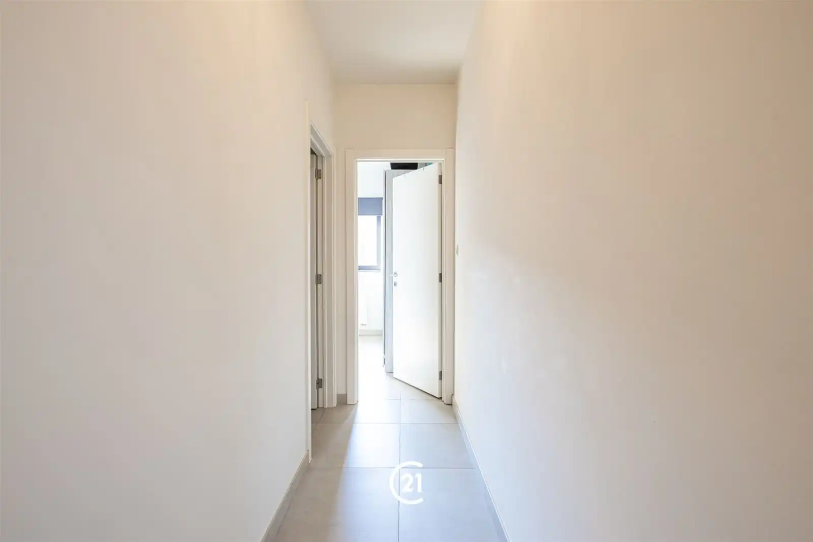 Modern nieuwbouwappartement met vlotte bereikbaarheid foto 6