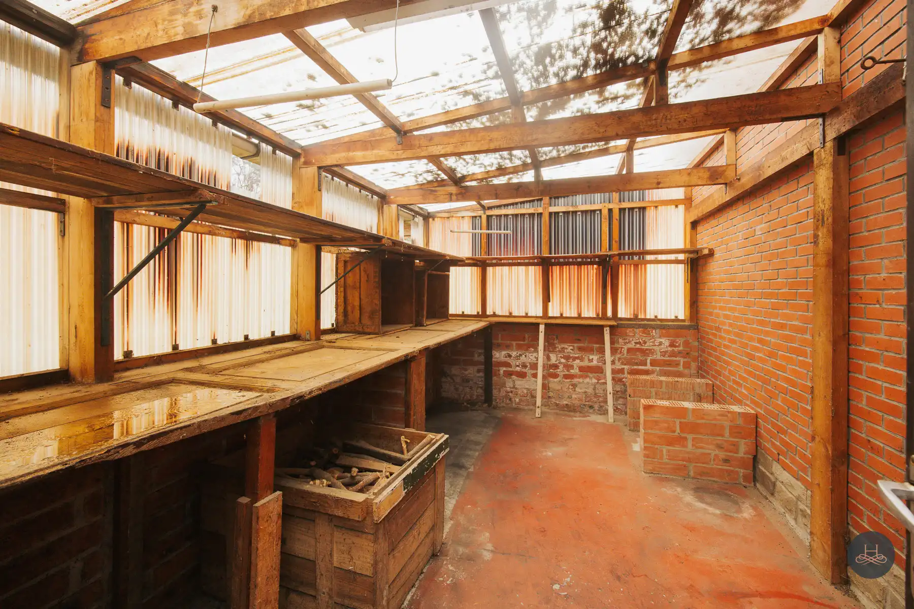 Charmante te renoveren open bebouwing op een royaal perceel foto 23