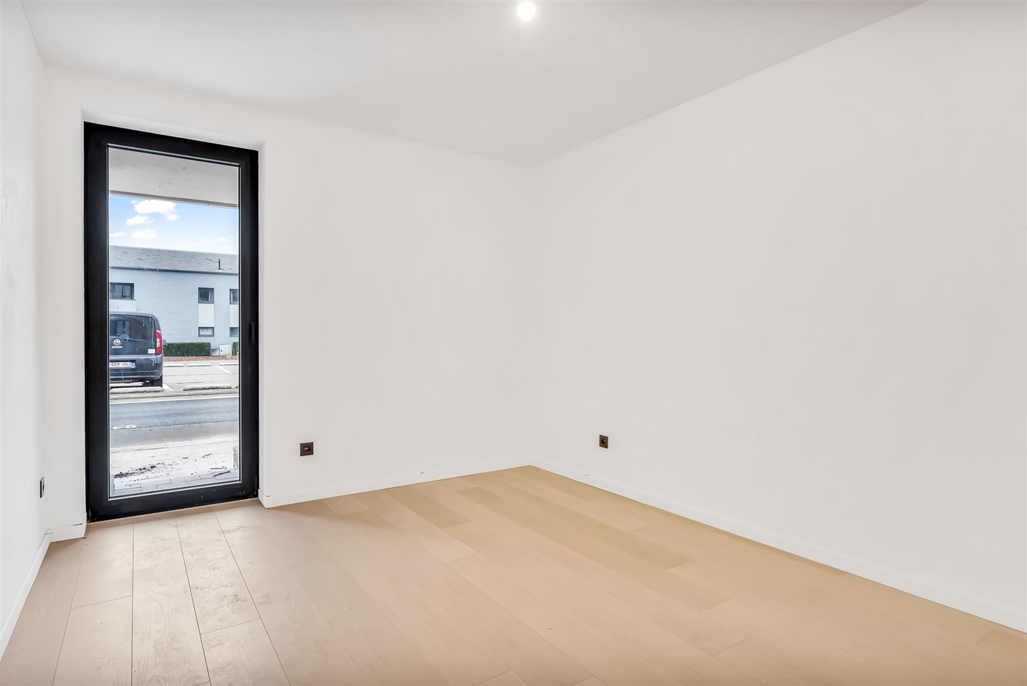 GELIJKVLOERS KWALITATIEF AFGEWERKT NIEUWBOUWAPPARTEMENT (6% BTW MOGELIJK!) VAN 100M² MET 2 SLAAPKAMERS TE PAAL-DORP foto 9