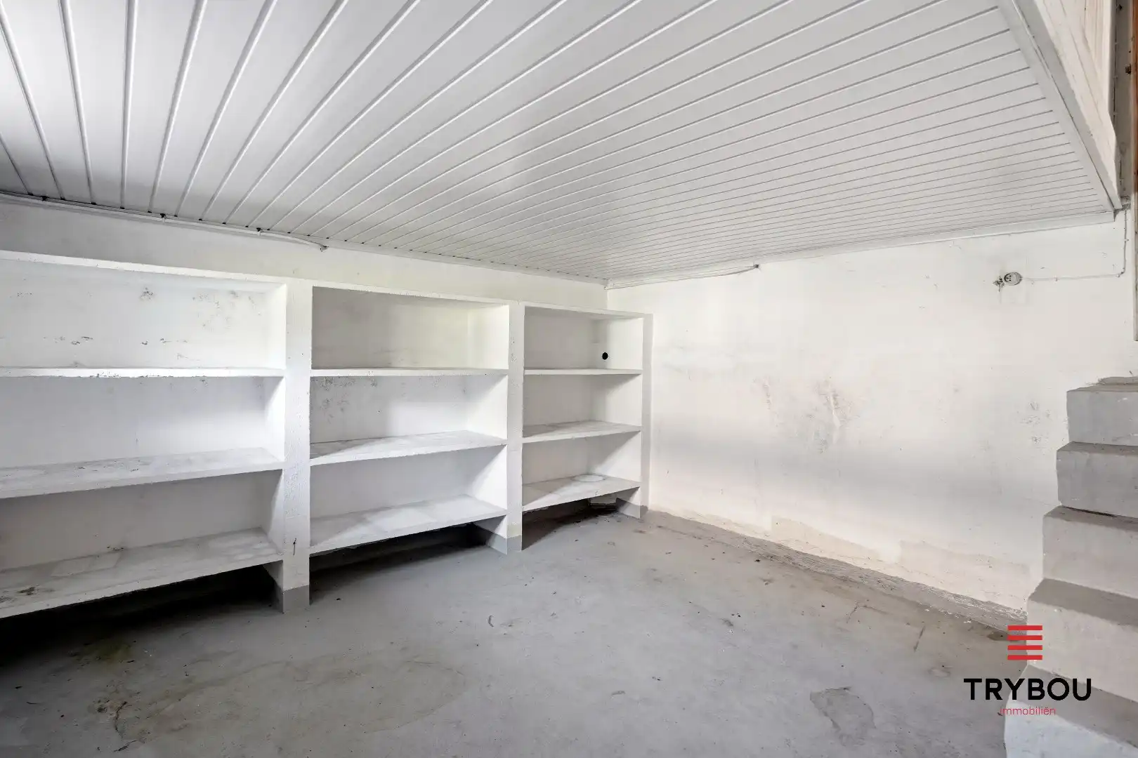 Te renoveren ruime halfopen bebouwing op een perceel van 1491m² met 7 slaapkamers! foto 7
