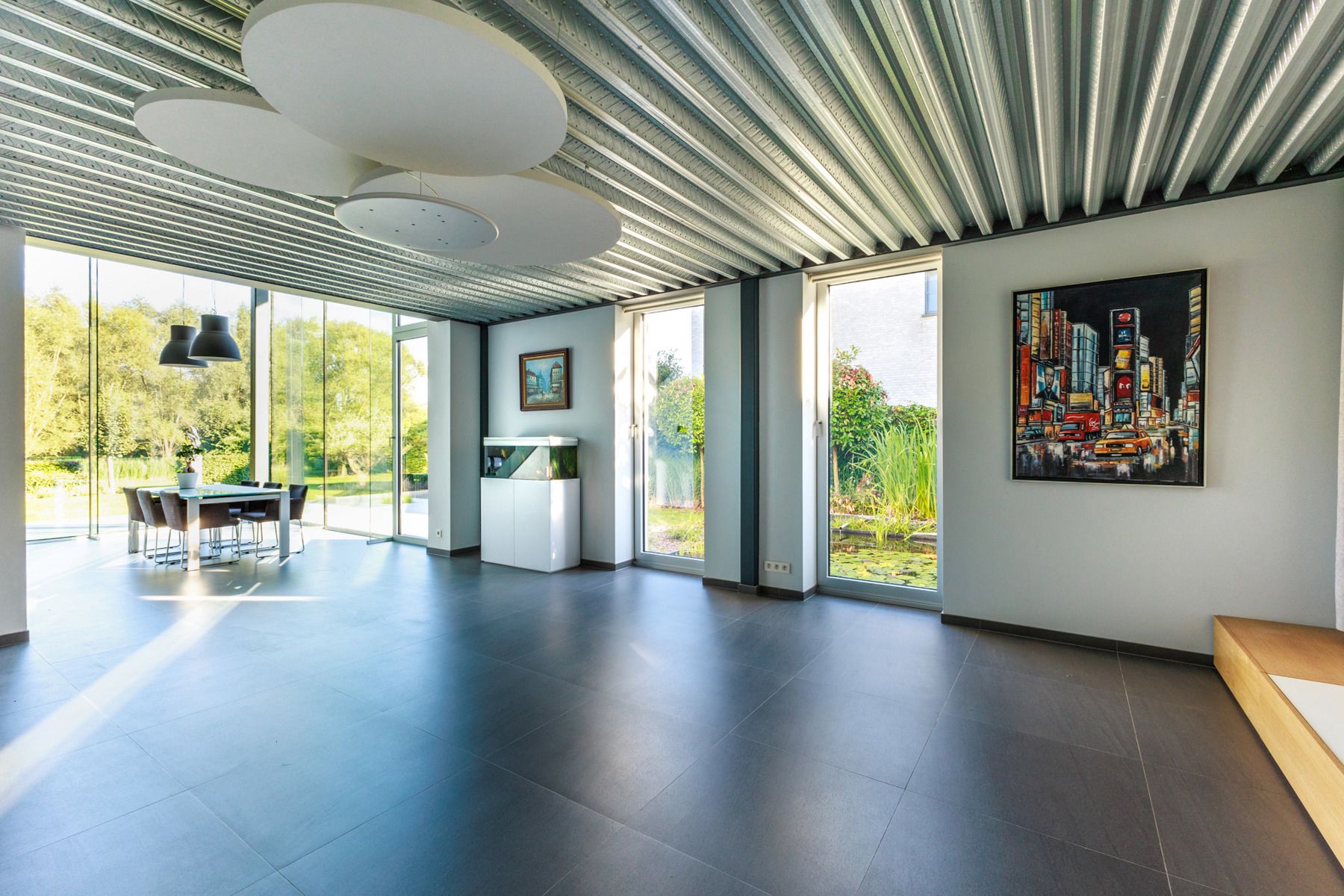 Moderne, luxueuze villa foto 10
