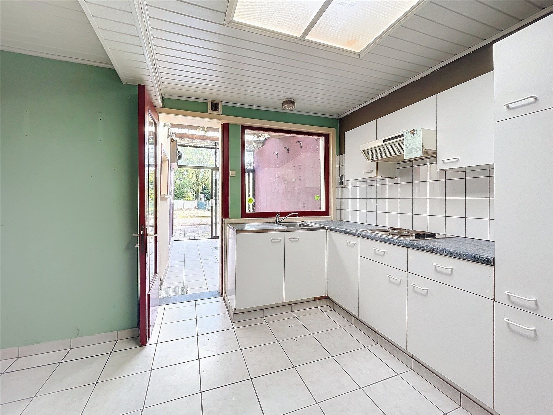 Woning met 3 slaapkamers en leuke tuin op perceel van 170 m² foto 7