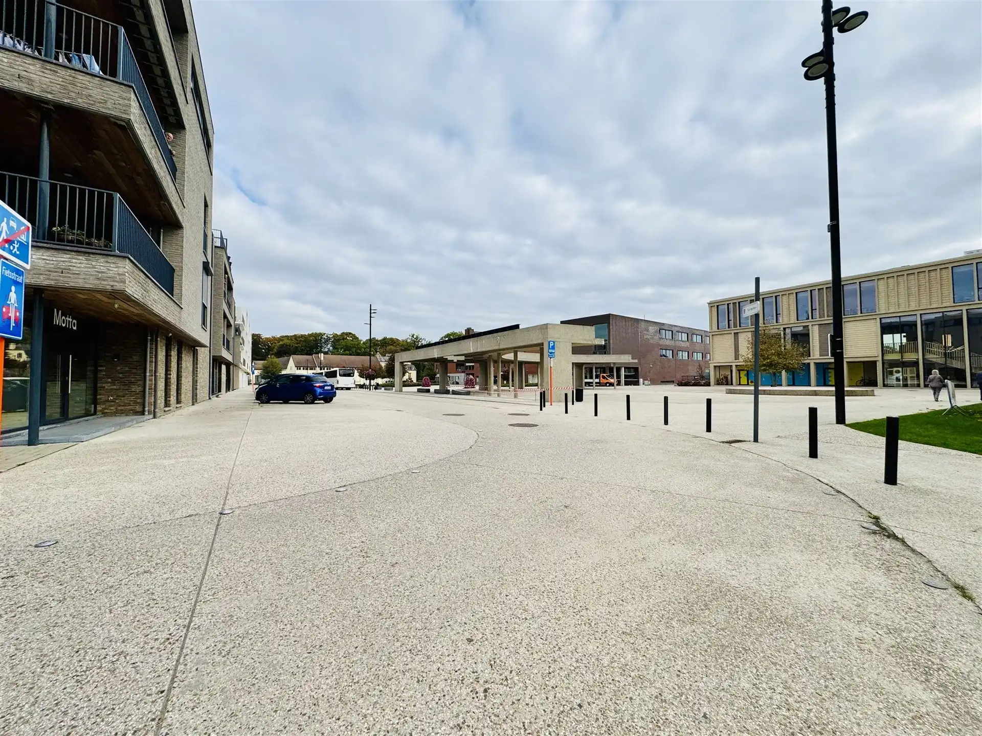 Volledig ingerichte handelszaak! foto 19