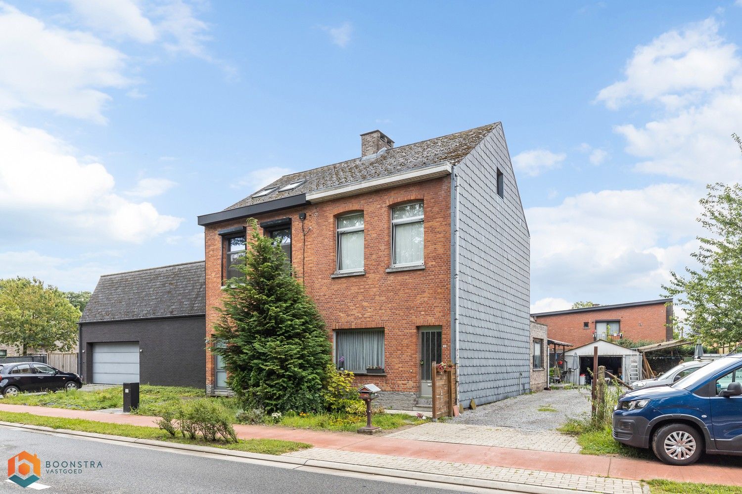 Woning met 2 slpkrs en garage foto 12