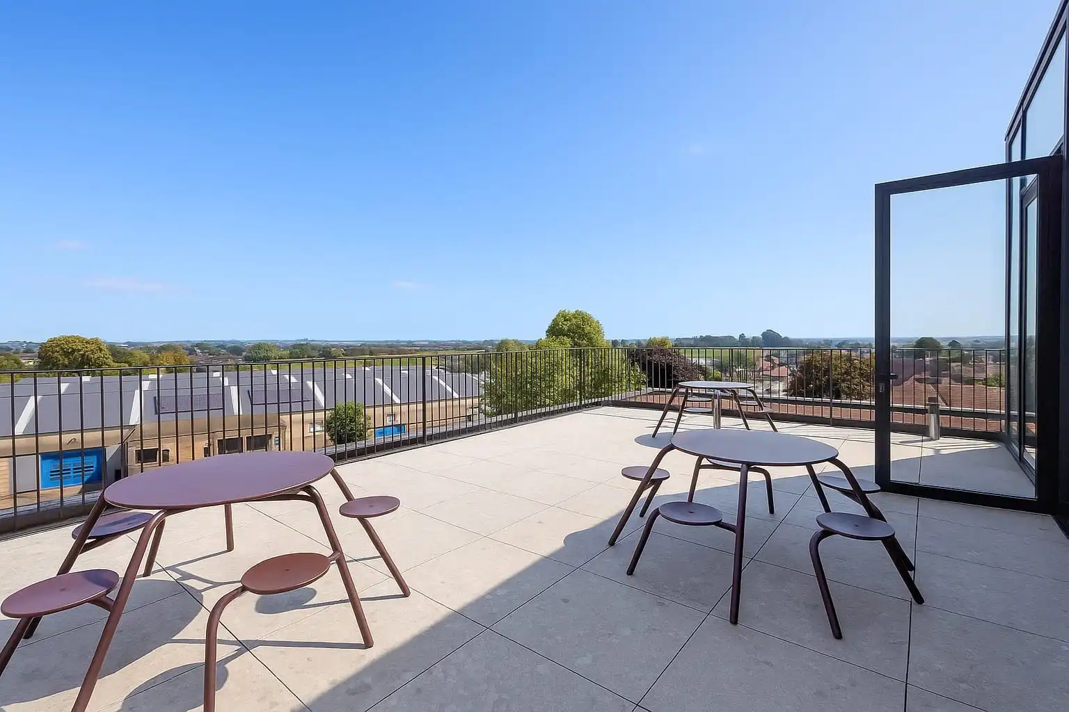 INSTAPKLAAR KANTOOR IN HARTJE TIELT foto 18