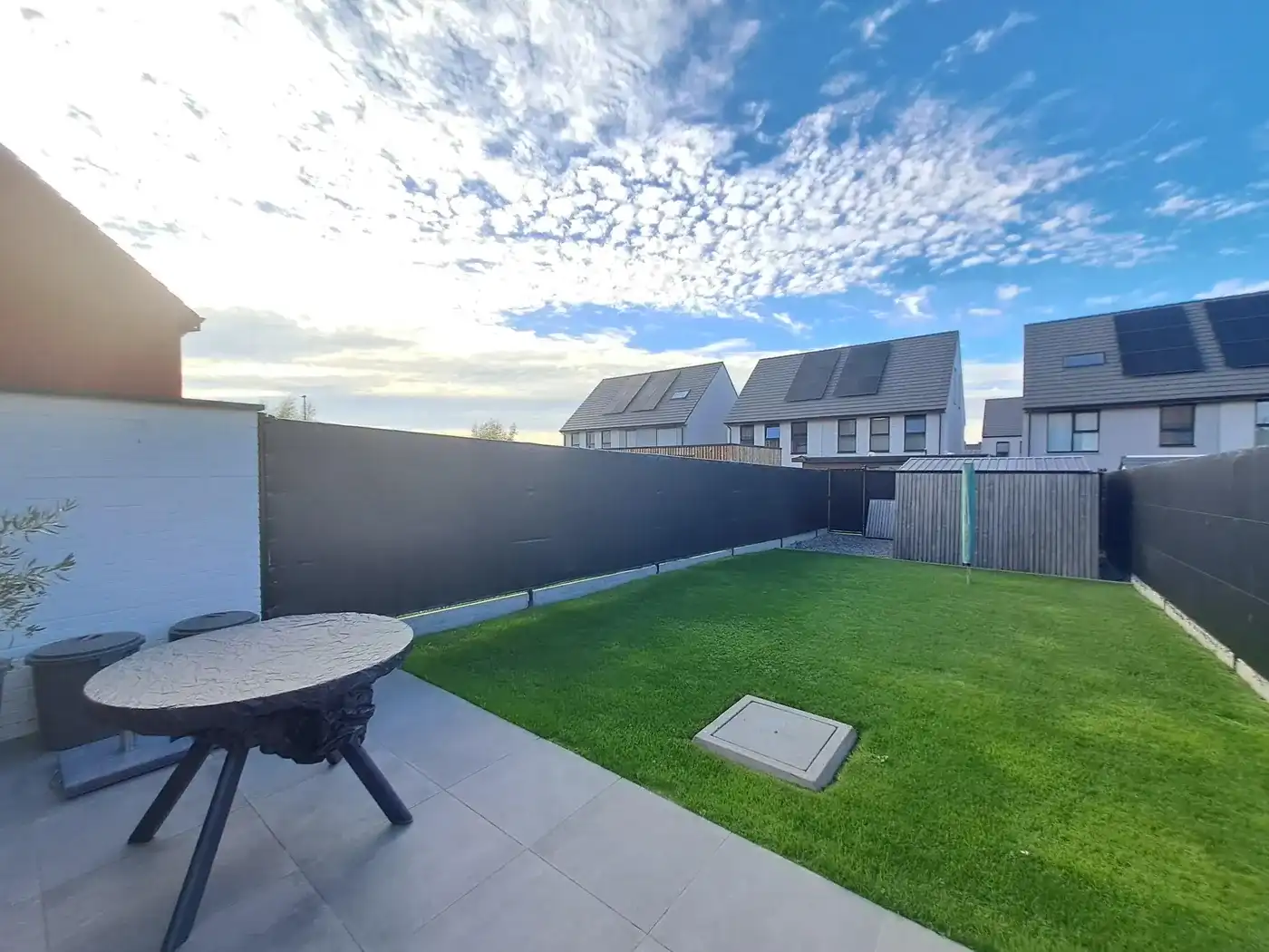 Instapklare en energiezuinige woning met 3 grote slaapkamers en tuin foto 3