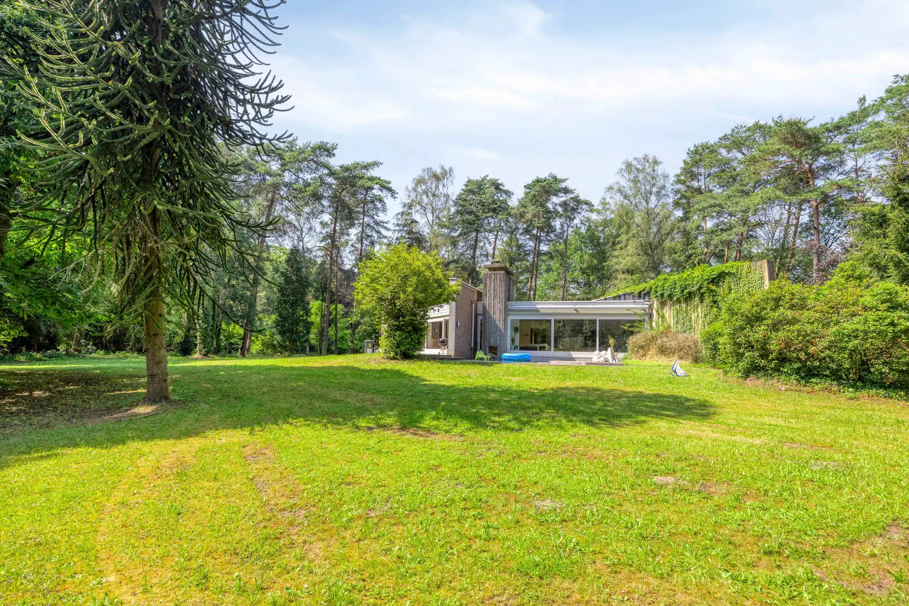 Ruime architectenvilla op toplocatie in Kapellen. foto 30
