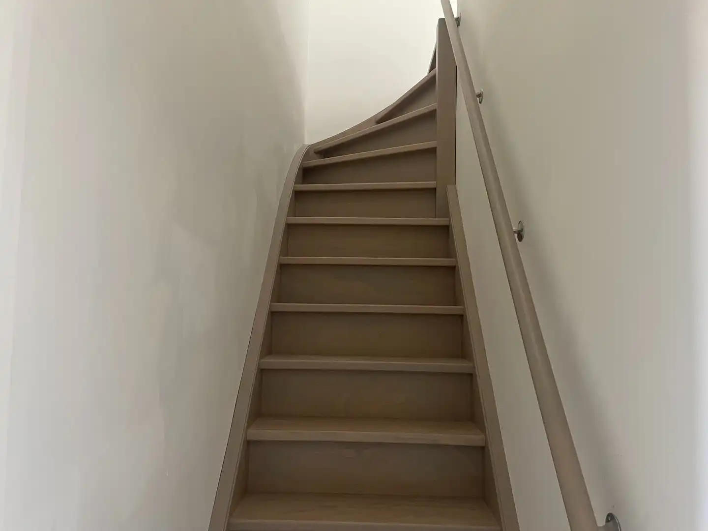 Moderne woning met 4 slaapkamers en garage in rustige buurt in Zwankendamme foto 18