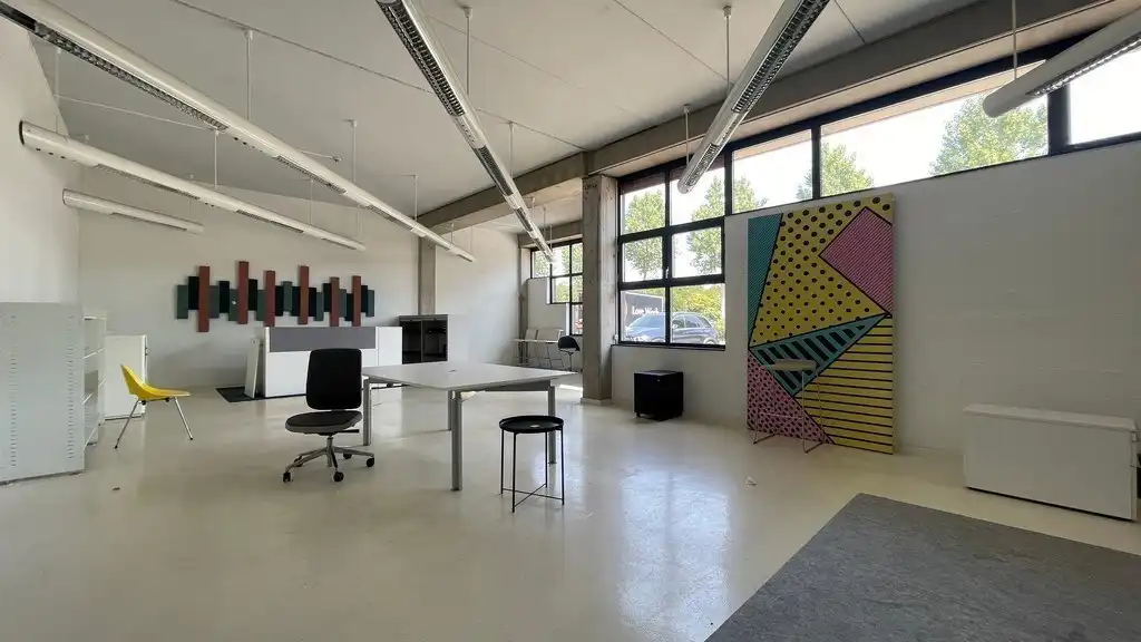 Kantoor met kleine opslagruimte te huur vlakbij E19 in Mechelen foto 15