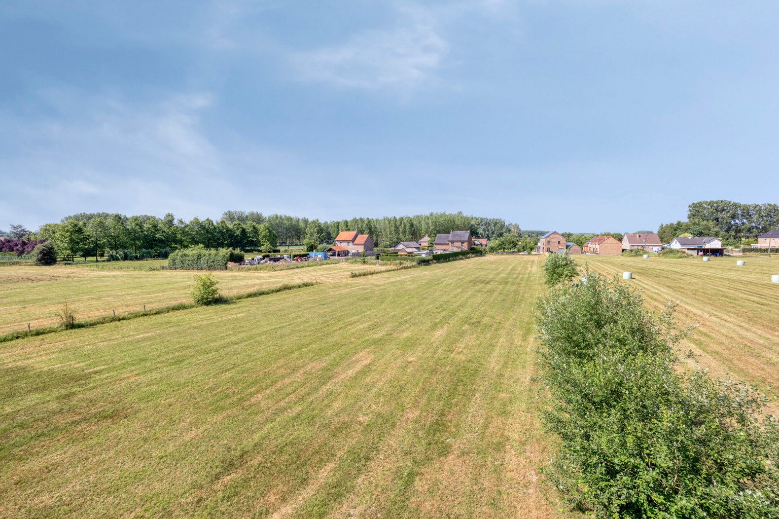 WONING MET NIET VERPACHTE WEILANDEN EN STALLINGEN foto 27