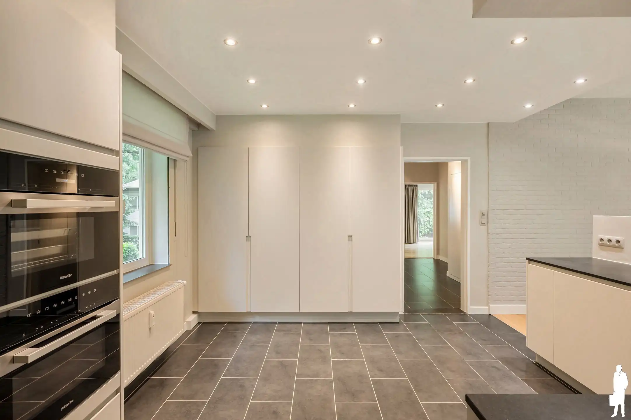 XL appartement + garage! foto 9