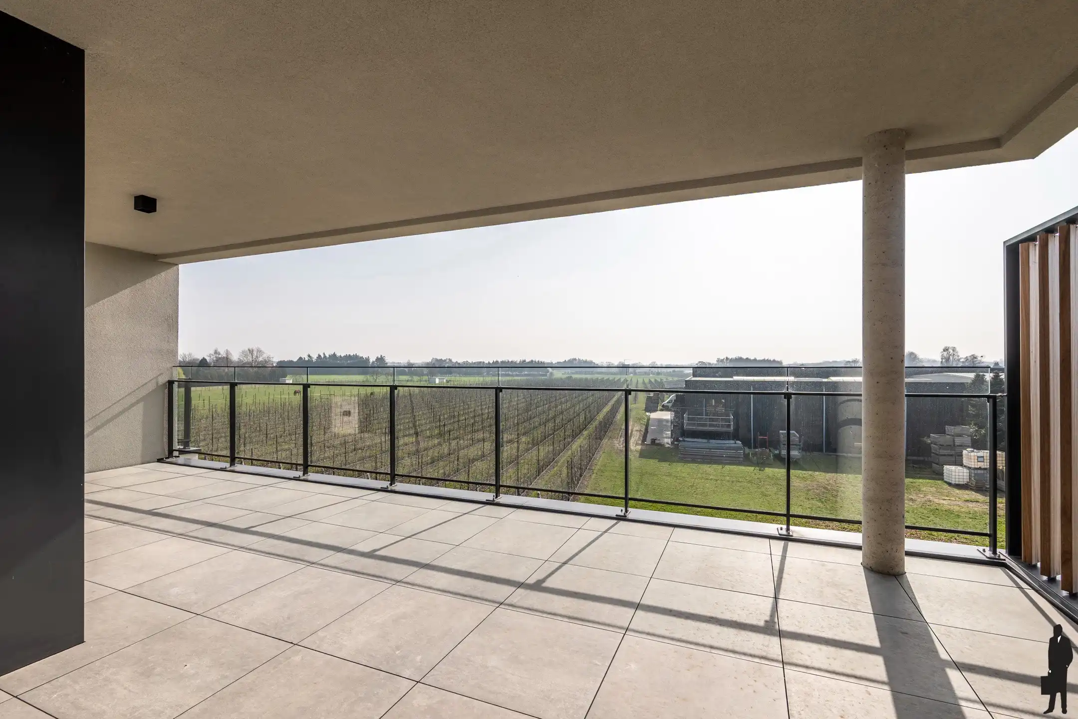 Nieuwbouw 2 slpk appartement met riant zuidgericht terras foto 4