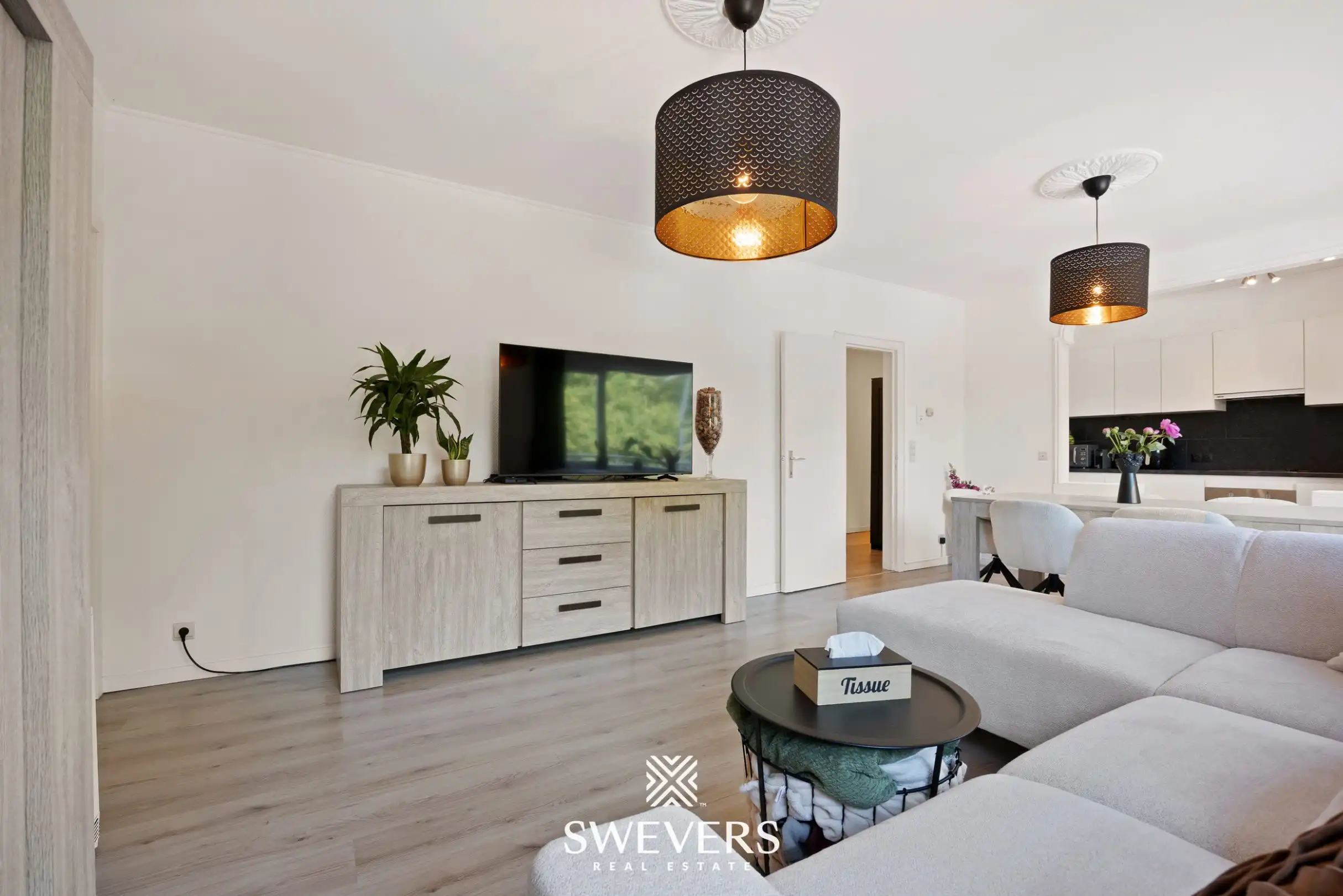 Uitstekend gelegen en instapklaar appartement met 2 slaapkamers te Genk foto 6