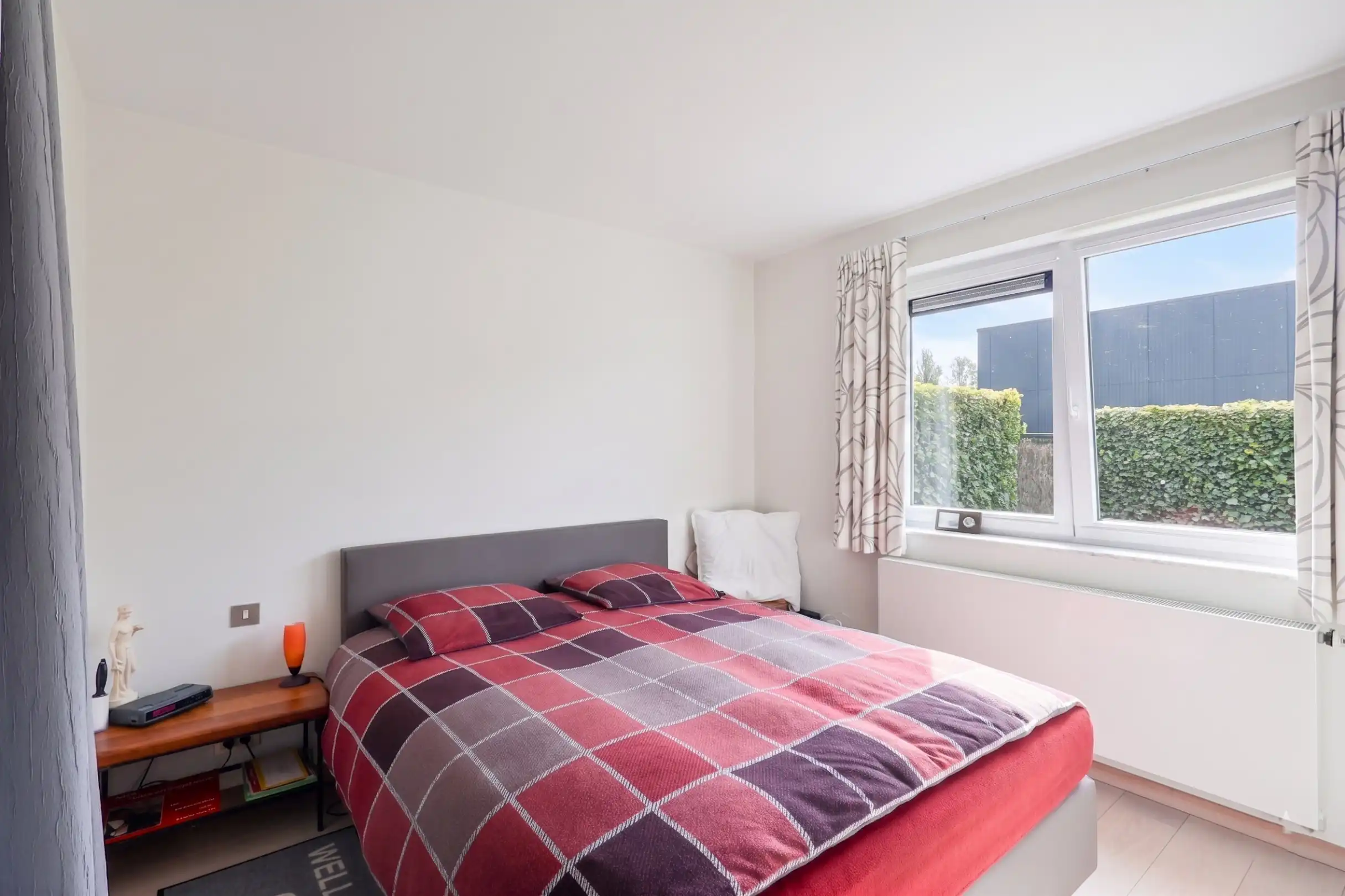 Interessante opbrengsteigendom: verhuurd appartement met tuin en garage in centrum Oostduinkerke foto 12