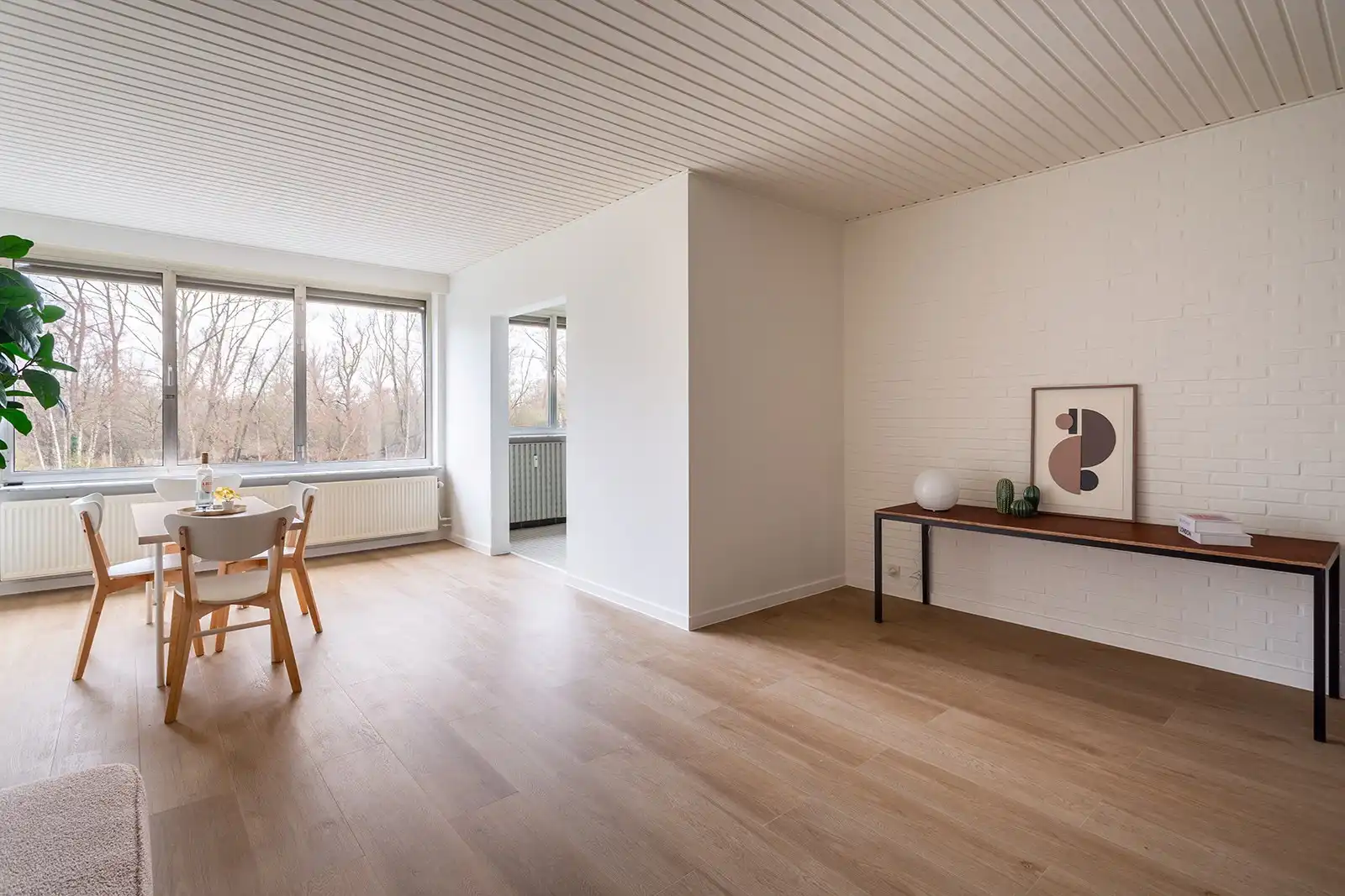 Appartement met 2 slpk., garage en rustgevend groen uitzicht foto 4