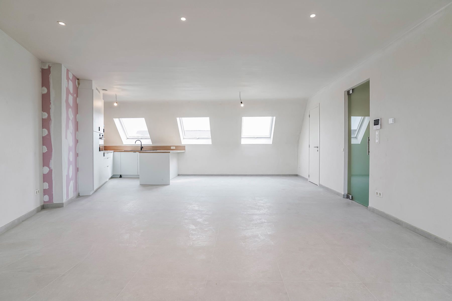 Fantastisch nieuwbouw duplex appartement (BEN) met groot terras én lift te Kapelle-Op-Den-Bos foto 3