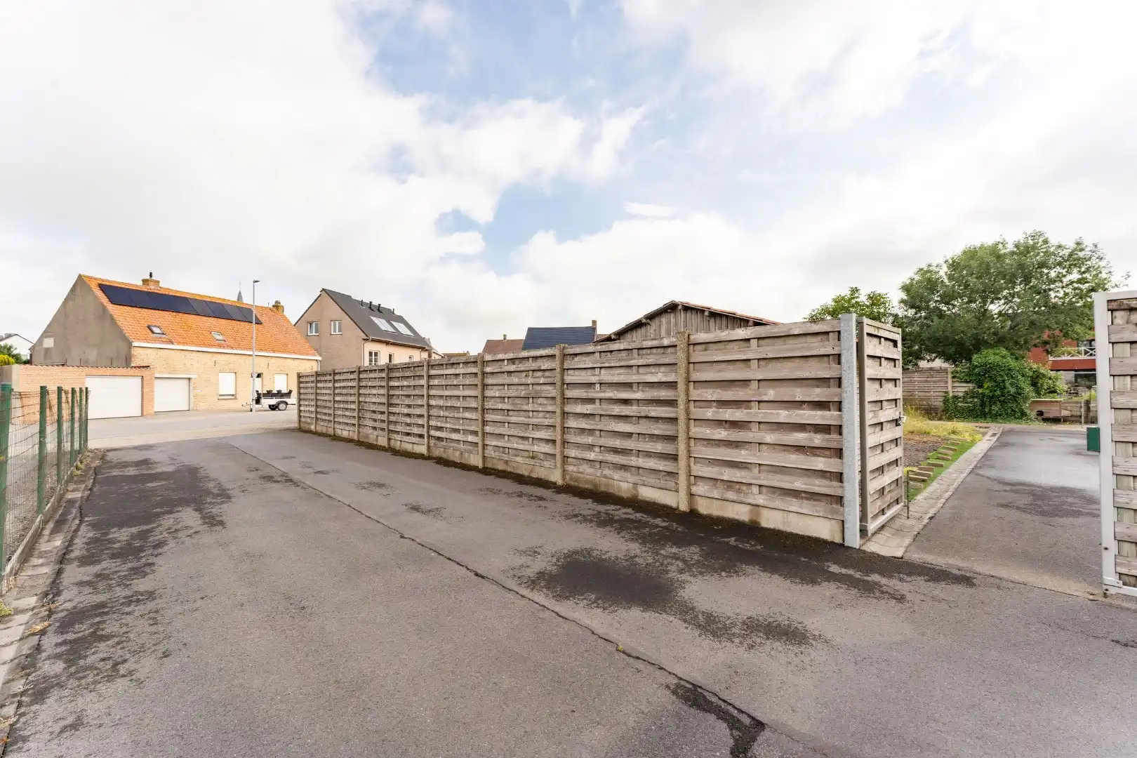 Te koop: Unieke bouwgrond in het hart van pittoresk Slijpe – 748 m² in een groene omgeving foto 11