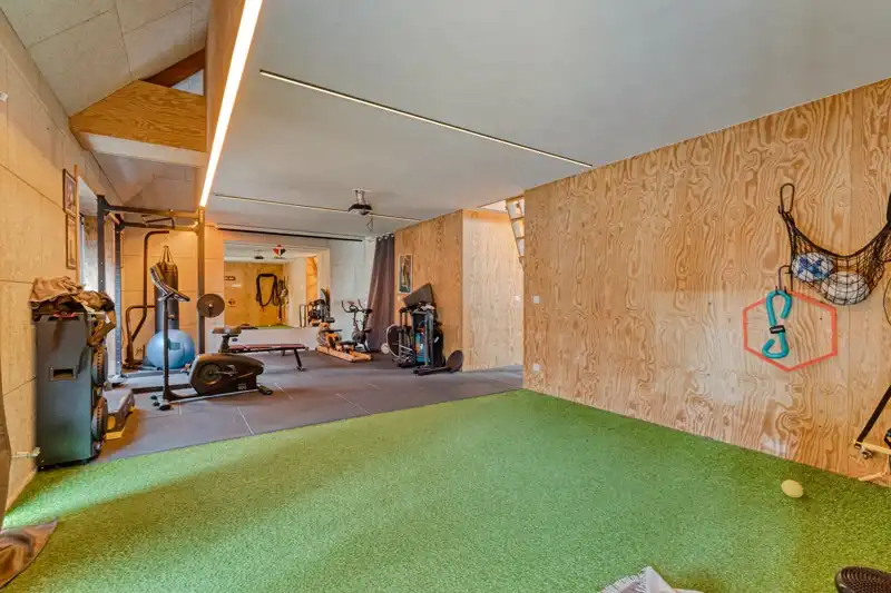 🏡Ruime woning met kantoorgebouw TE KOOP in hartje Wielsbeke – Marktstraat! foto 17