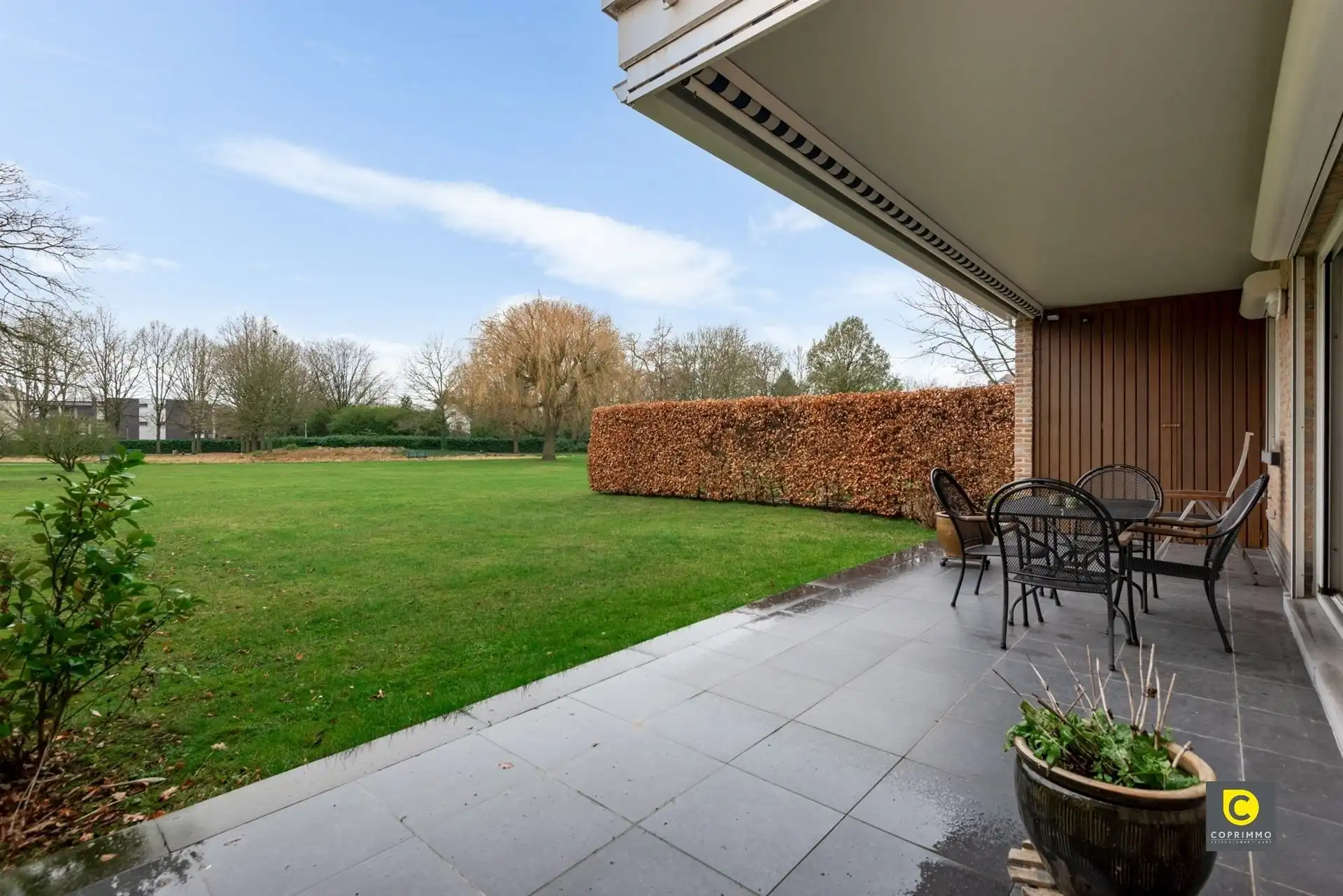 Stijlvol en ruim 2 slaapkamerappartement in Hoveveld foto 8