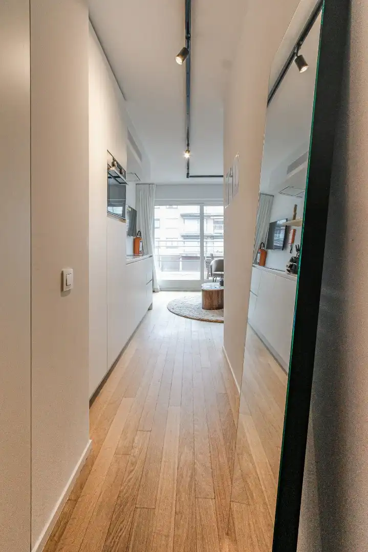 Stijlvolle, volledig gerenoveerde GEMEUBELDE studio | Lippenslaan – Leopoldlaan | Knokke (met mogelijke mooie fiscale opportuniteit onder voorbehoud) foto 12