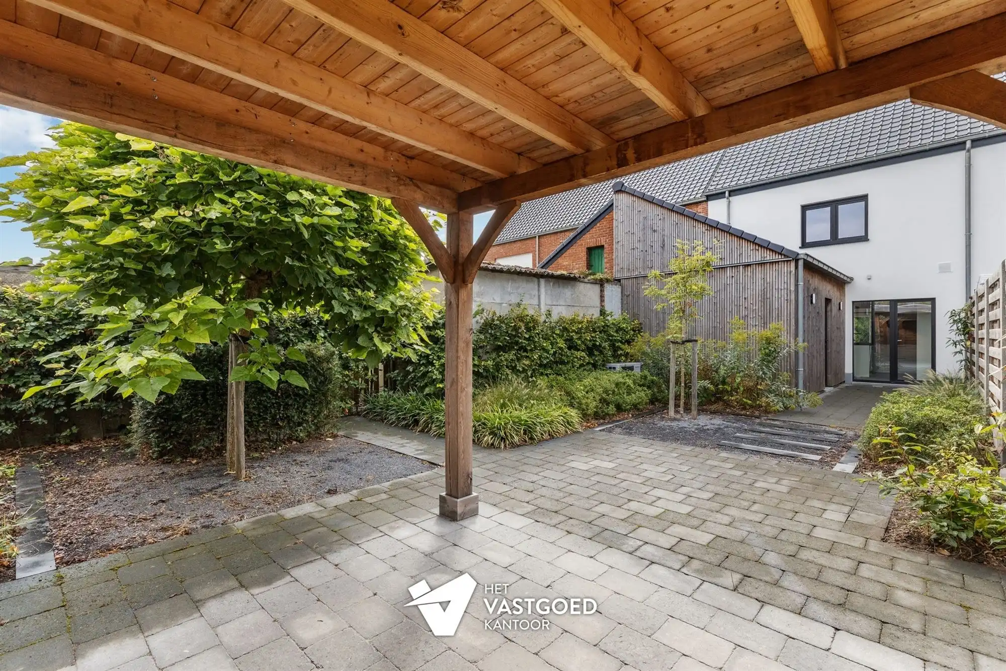 KWALITATIEF GERENOVEERDE WONING VLAKBIJ CENTRUM foto 23