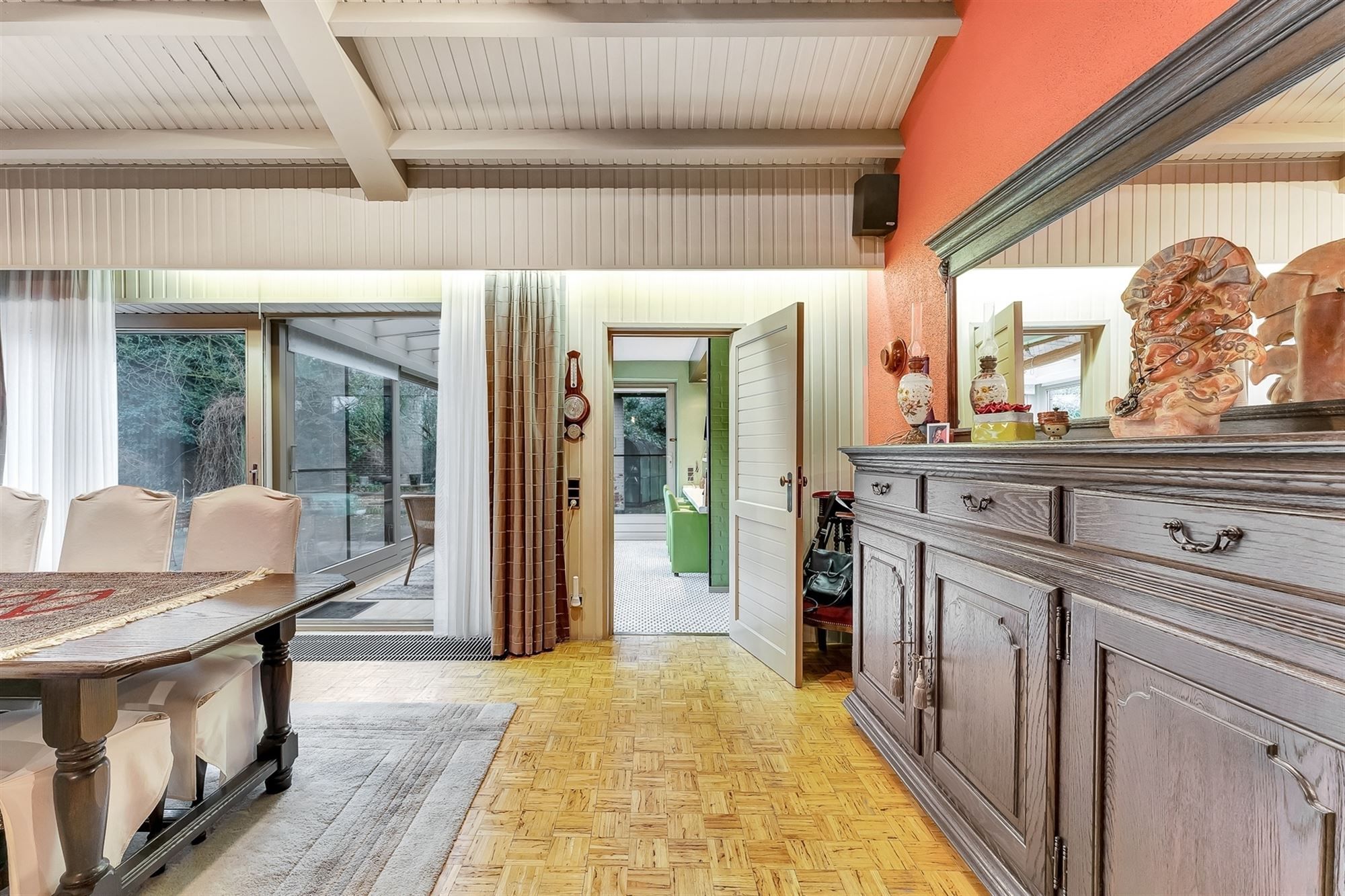 ZEER RUIME EN KARAKTERVOLLE WONING GELEGEN OP EEN BREED, UITGESTREKT EN ZUIDELIJK GEORIËNTEERD PERCEEL VAN 36A20CA TE BALEN (HULSEN) foto 11