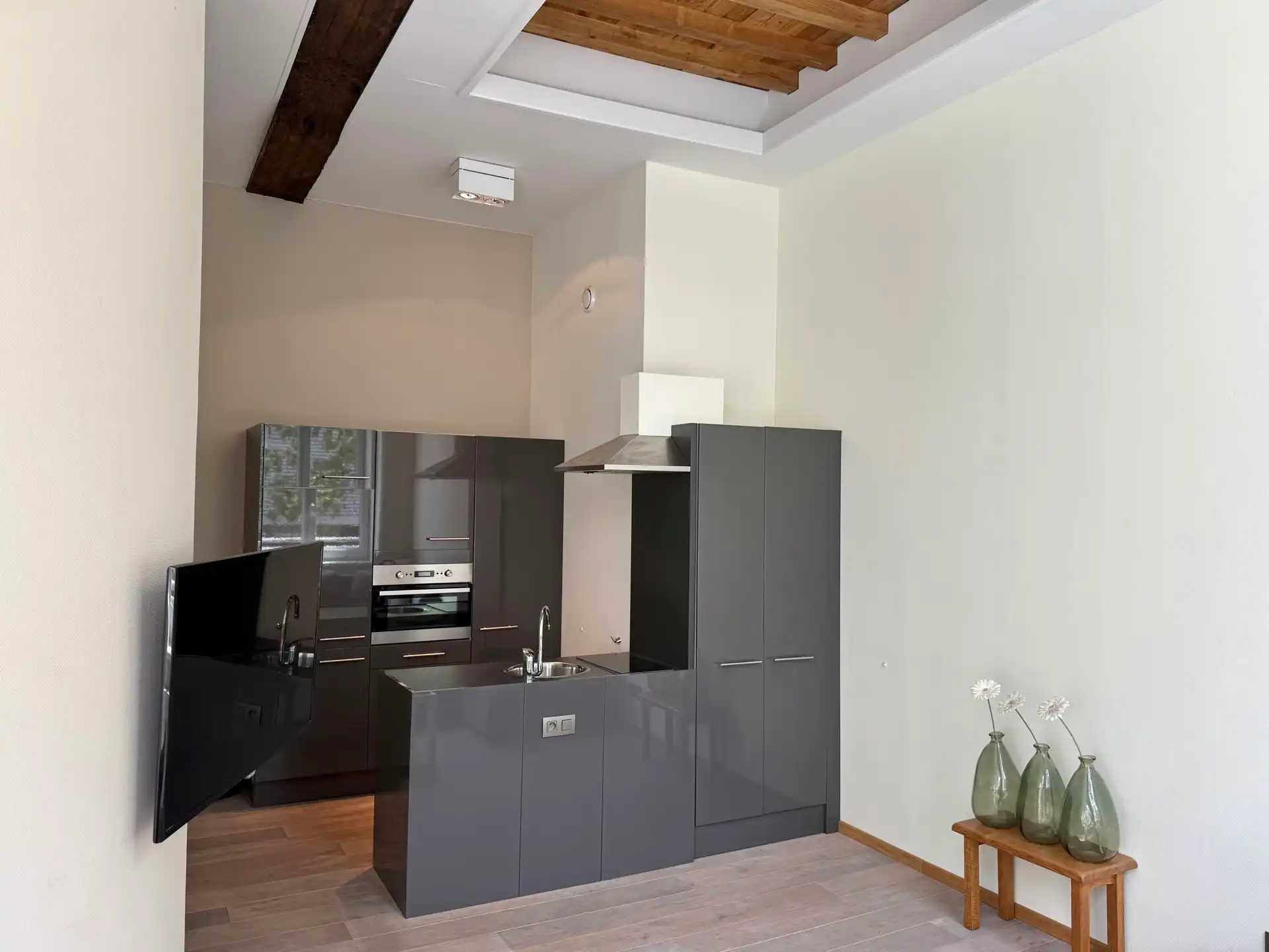 Charmante duplex met authentieke elementen in hartje Antwerpen foto 4