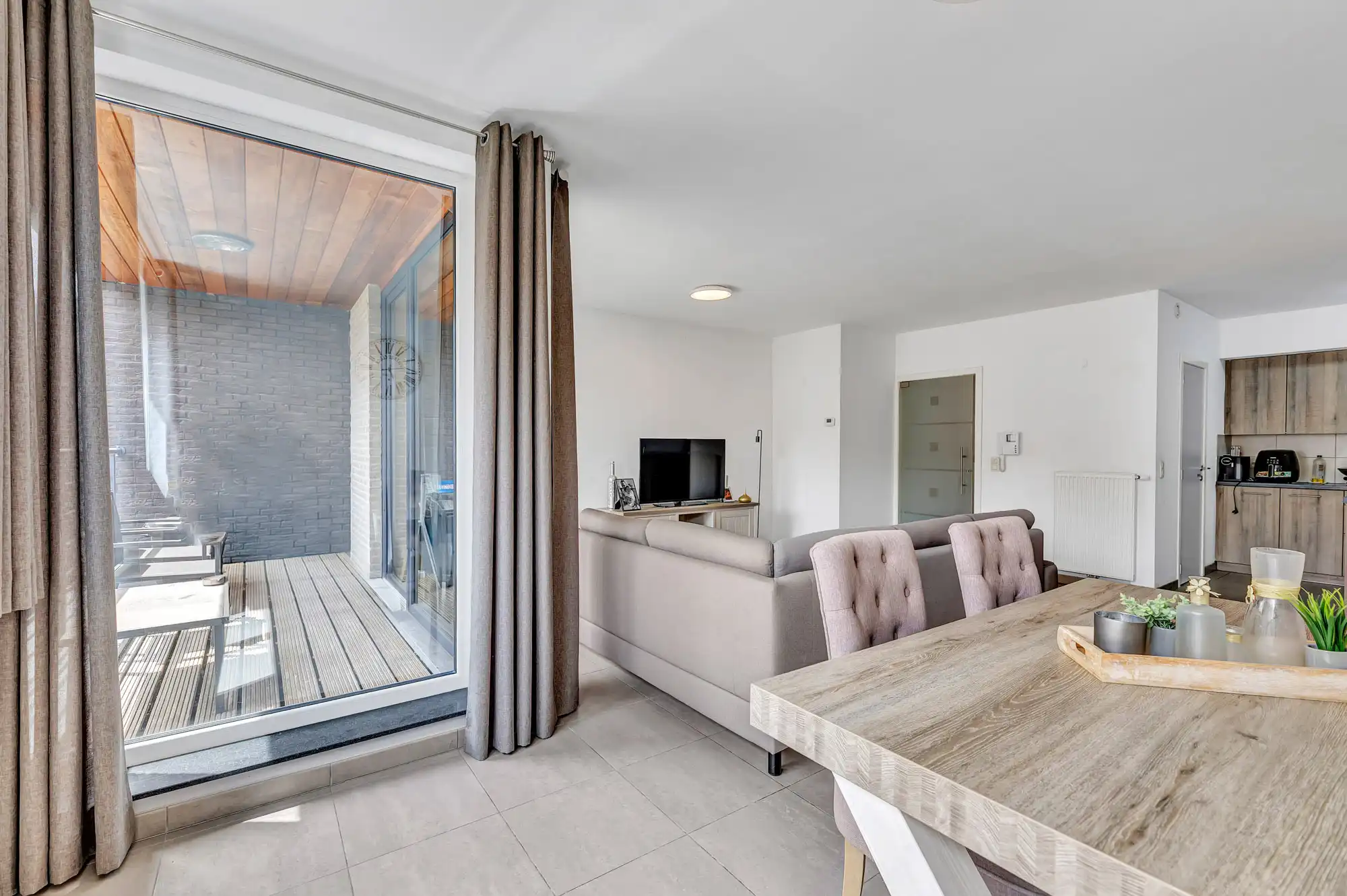 2-slaapkamer app met staanplaats in hartje Ninove foto 5