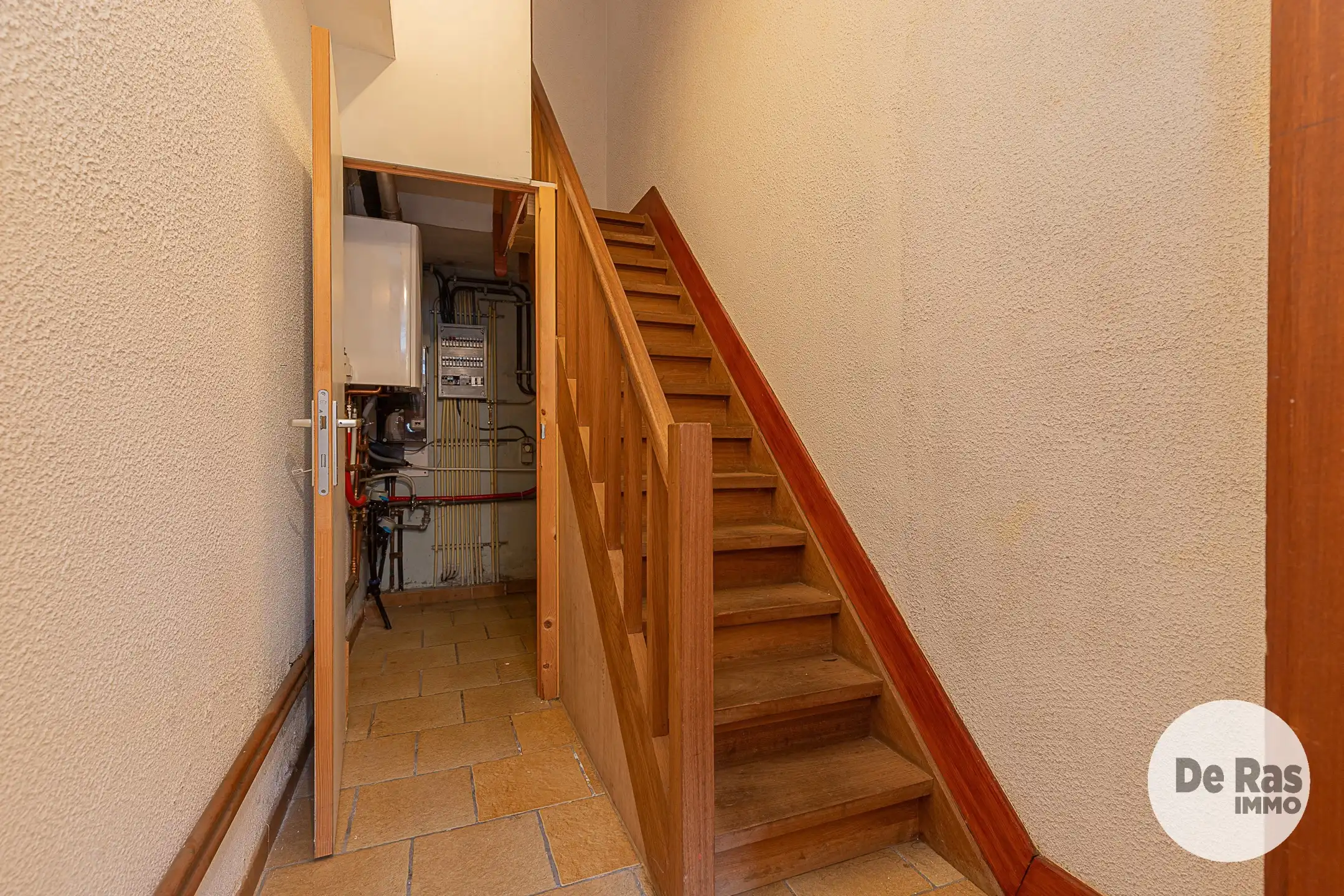 DENDERMONDE - Handelsruimte met ruime tuin en appartement foto 10