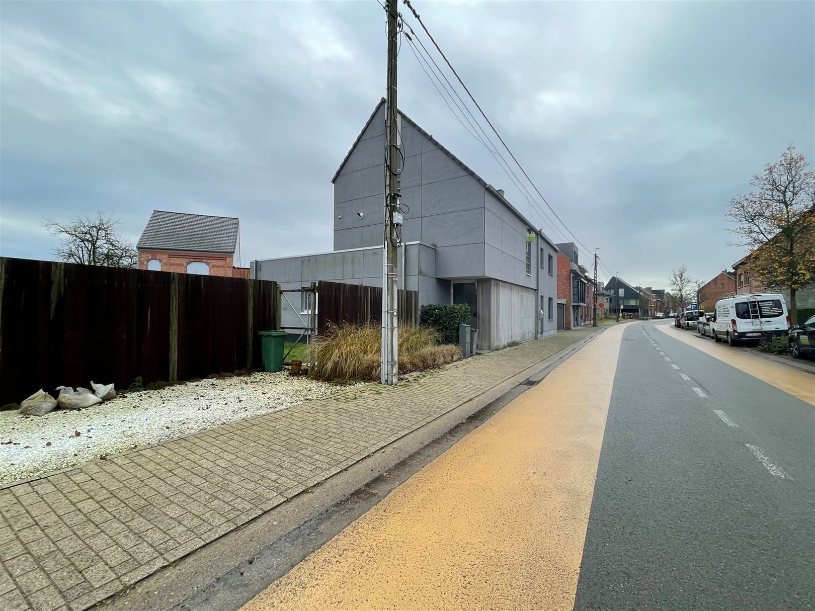 Ruime, recente woning te huur in het groene Denderbelle foto 28