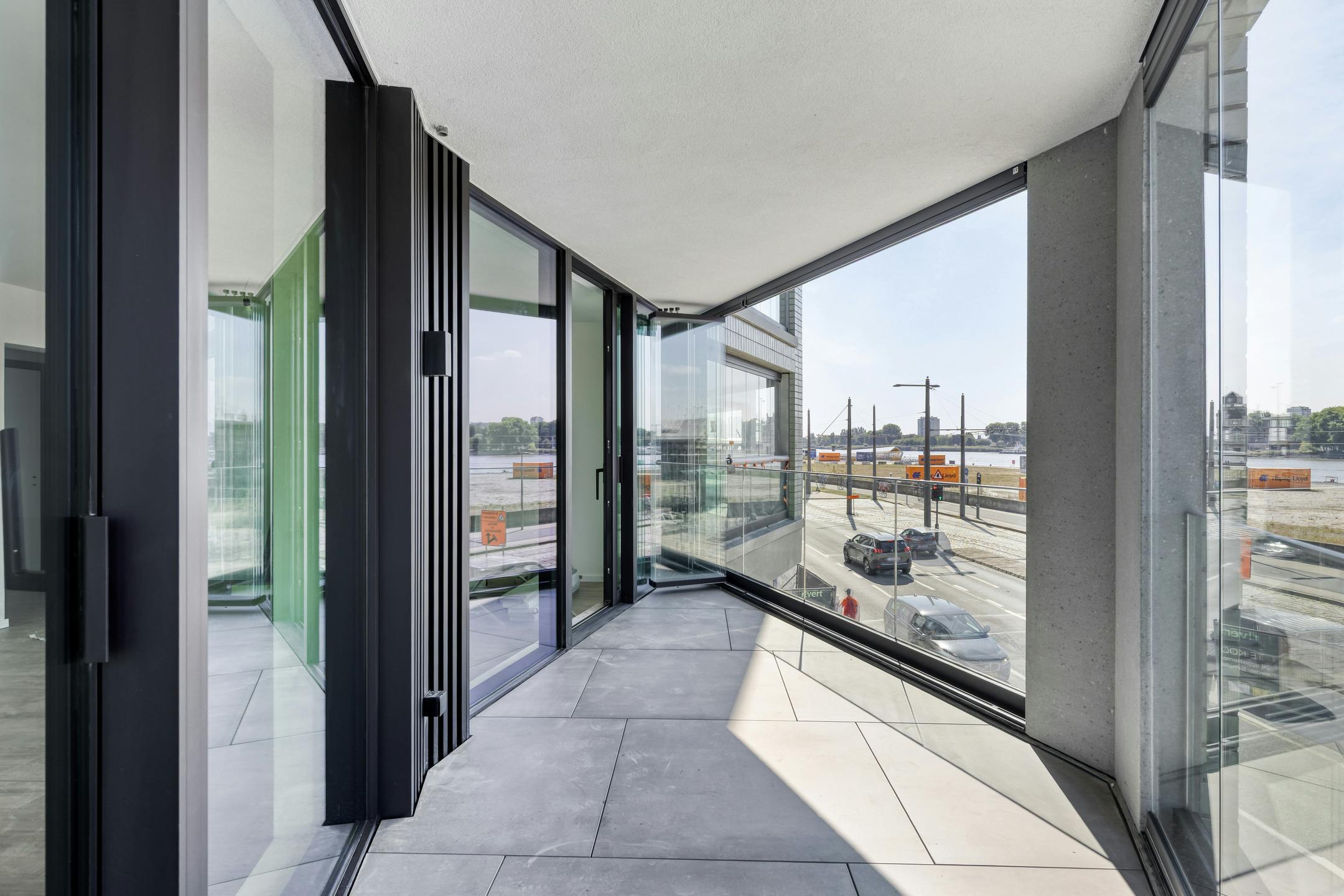A0101 Rivert nieuwbouwappartement te Antwerpen foto 3