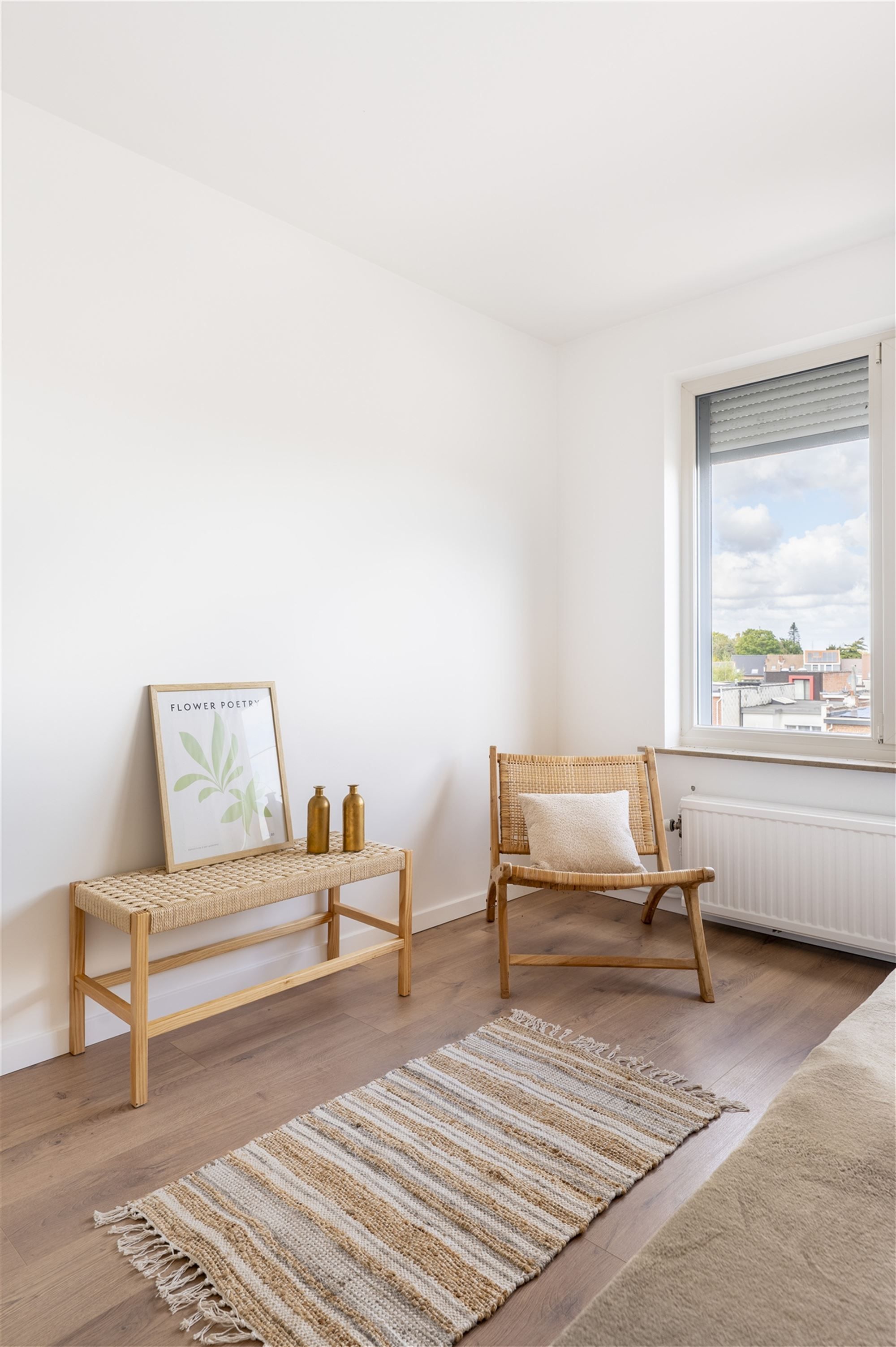 Gerenoveerd 2 slk appartement + garage foto 18