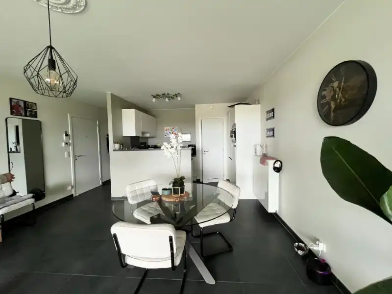 Appartement aan het water met zicht op de vaart inclusief garage foto 7