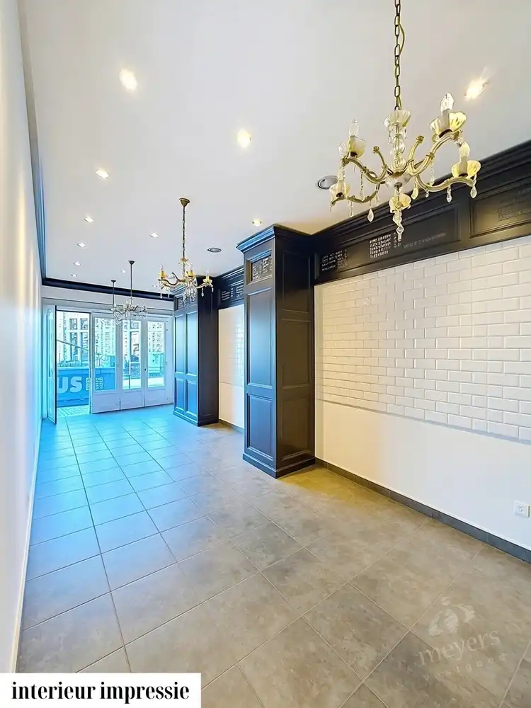 Woning met handelsruimte in het centrum van Sint-Truiden foto 7