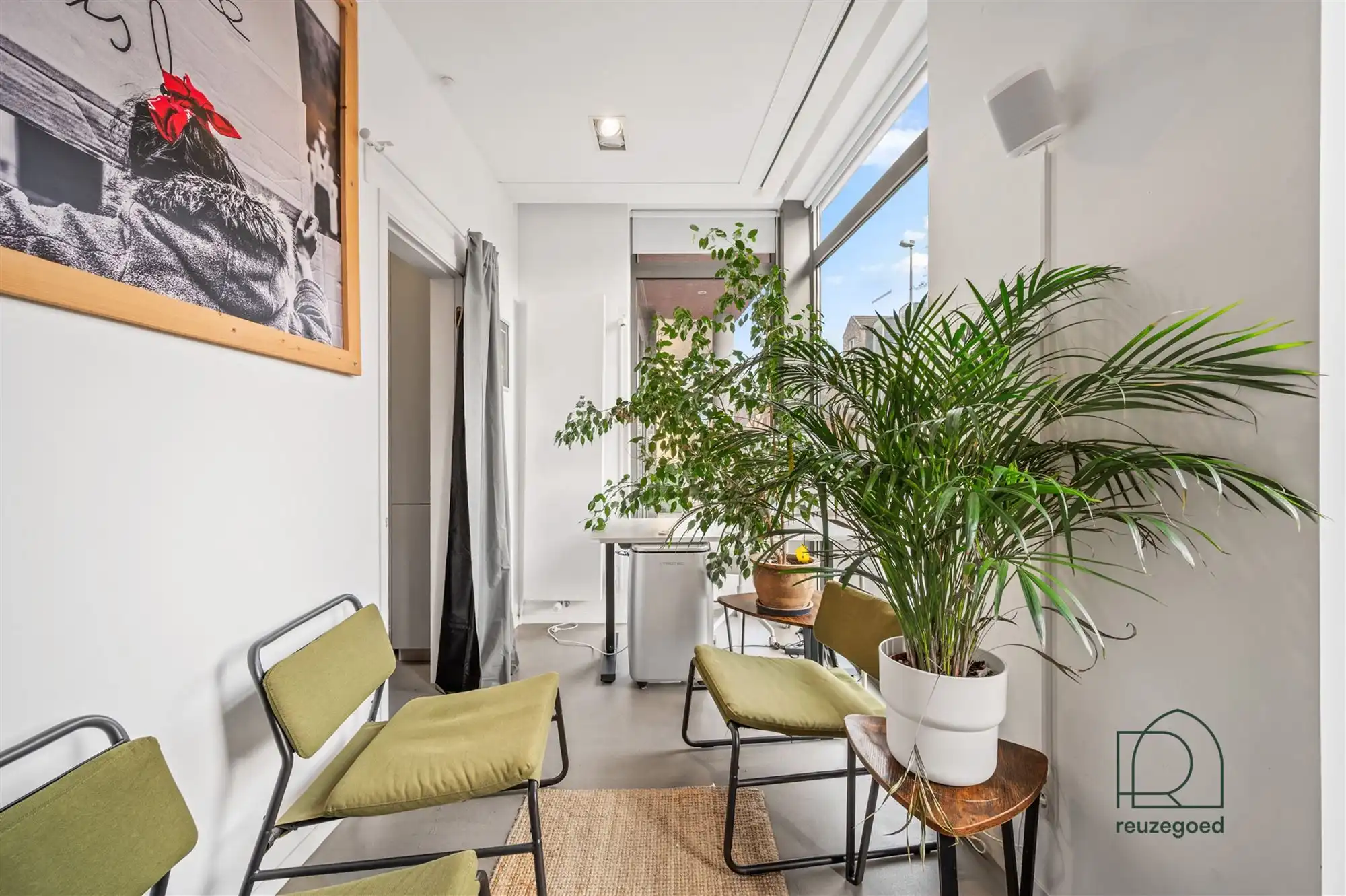 Handelspand met topligging op het Kerkplein van Bonheiden foto 17