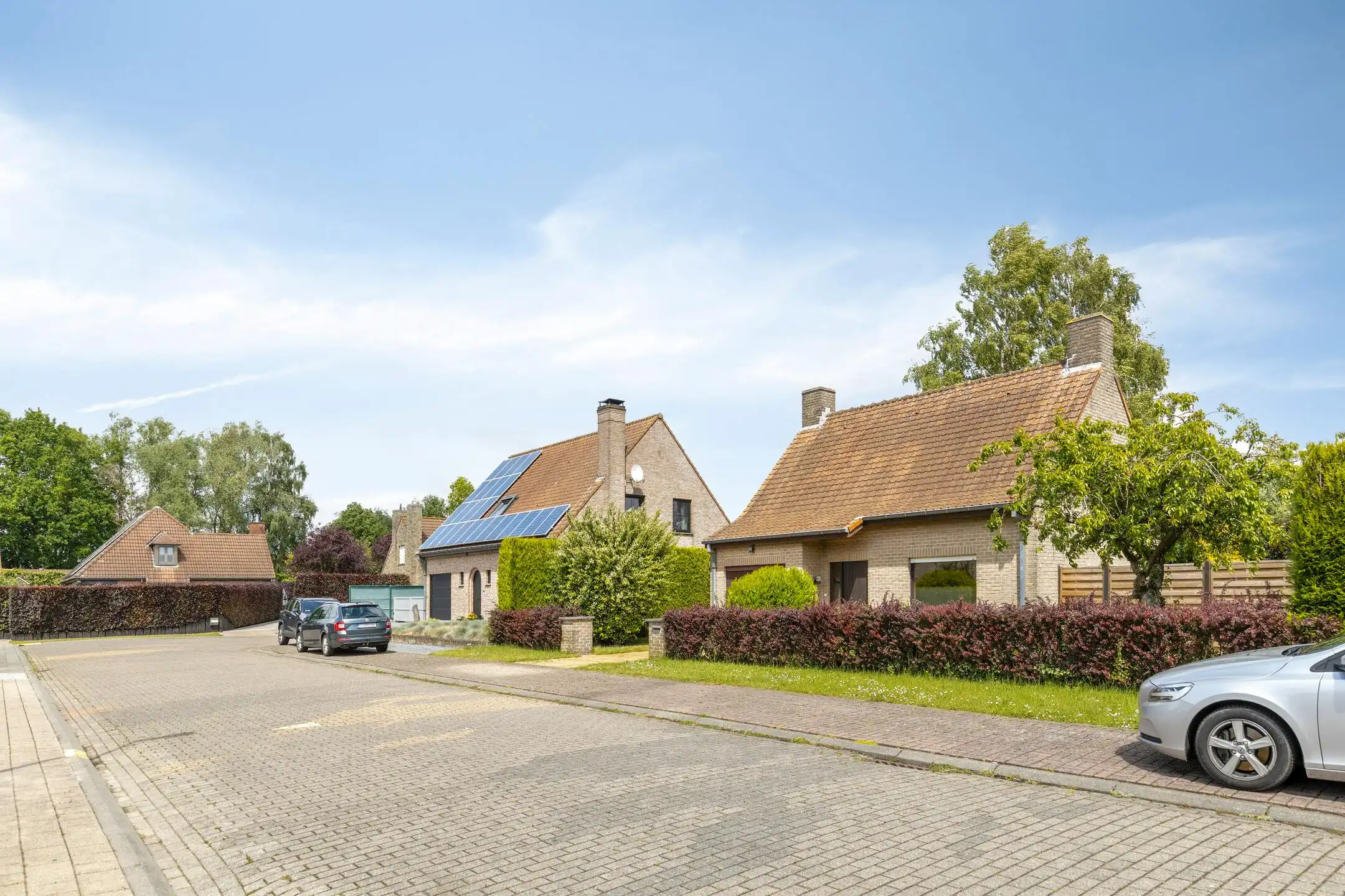 Alleenstaand huis op residentiële locatie te koop in Gullegem foto 14