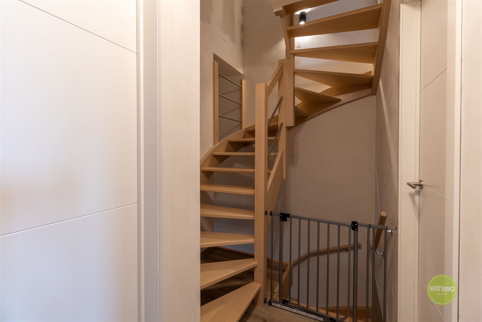Energiezuinige halfopen woning met zuidgerichte tuin  foto 8